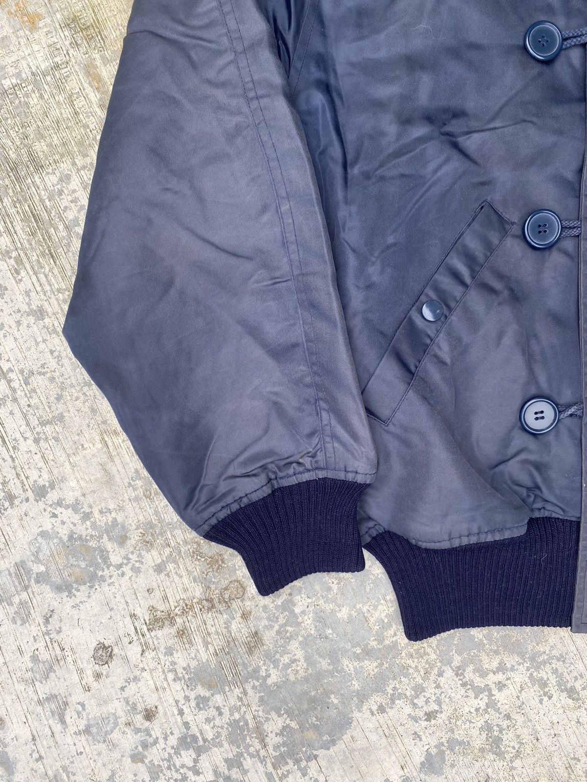 Japanese Brand Vintage N-2B Suntory Coffee Boos Bomber Jacket Size US L / EU 52-54 / 3 - 3 Thumbnail