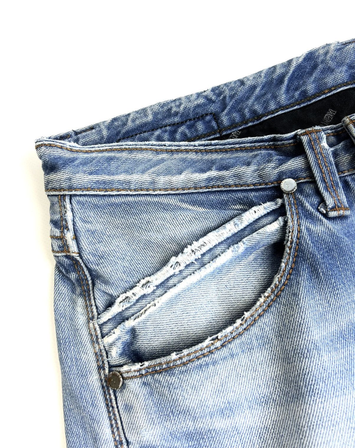Takeshy Kurosawa Takeshy Kurosawa Distressed Vintage Japan Wash Jeans Y2K Size US 34 / EU 50 - 11 Thumbnail
