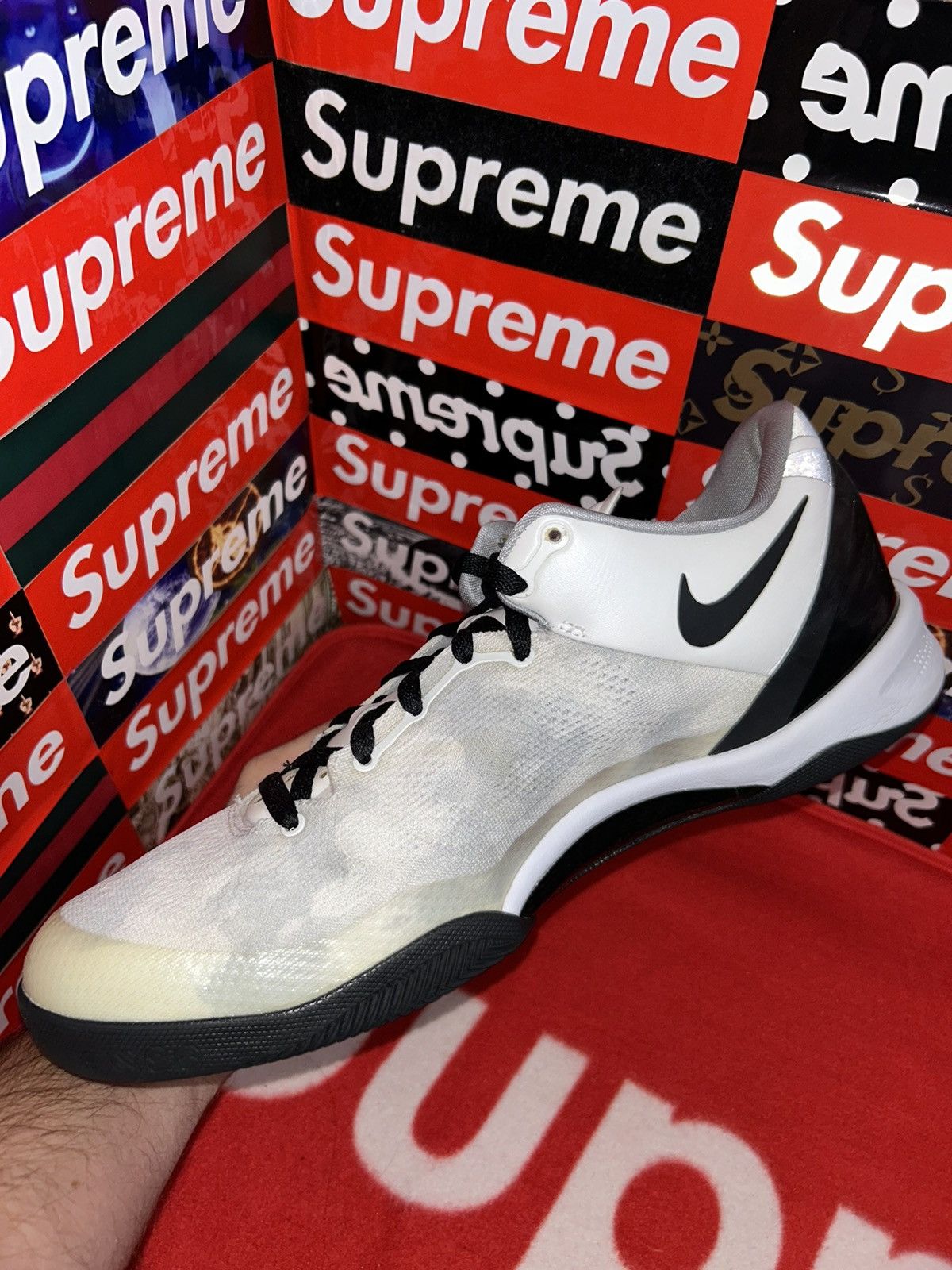 Nike Nike Kobe 8 TB ‘White Black’ 599520-111 size 14 Promo Size US 14 / EU 47 - 9 Thumbnail