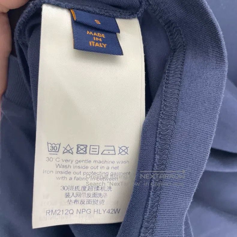 Louis Vuitton Louis Vuitton Blue Lianliankan Short Sleeves Size US S / EU 44-46 / 1 - 6 Thumbnail