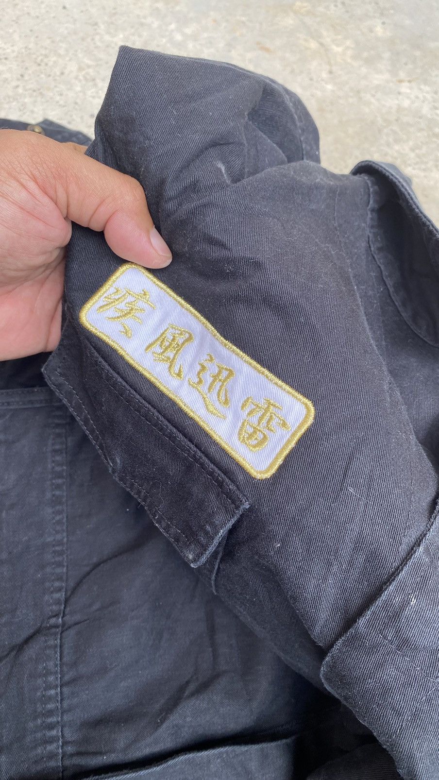 Japanese Brand 🔥Rare🔥Karakuri Coveralls Embroidery Logo Streetwear Design Size US 40 / EU 56 - 9 Thumbnail