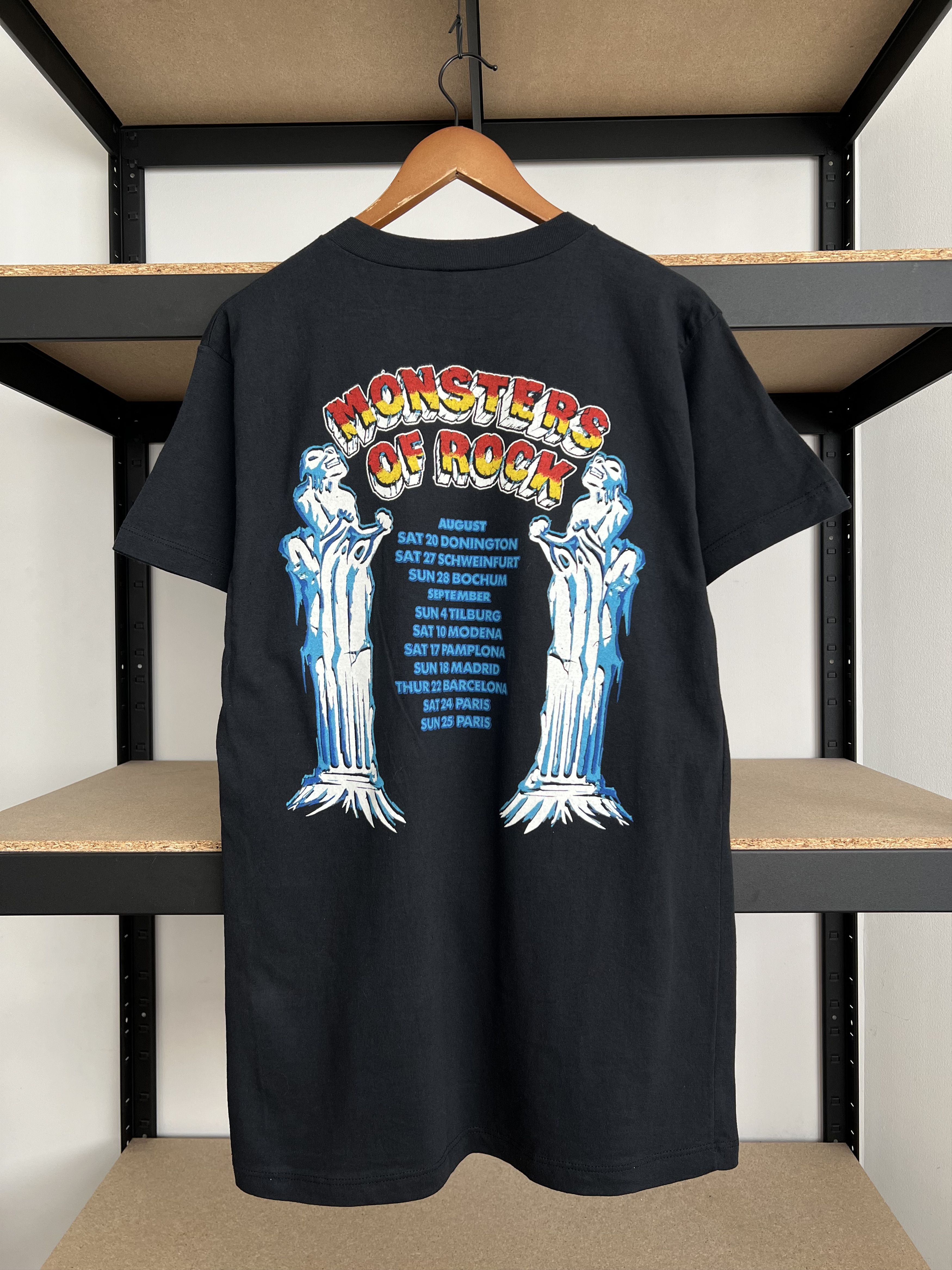 Band Tees Vintage 1988 Monster of Rock Donington Bravado Black T-shirt Size US L / EU 52-54 / 3 - 4 Thumbnail