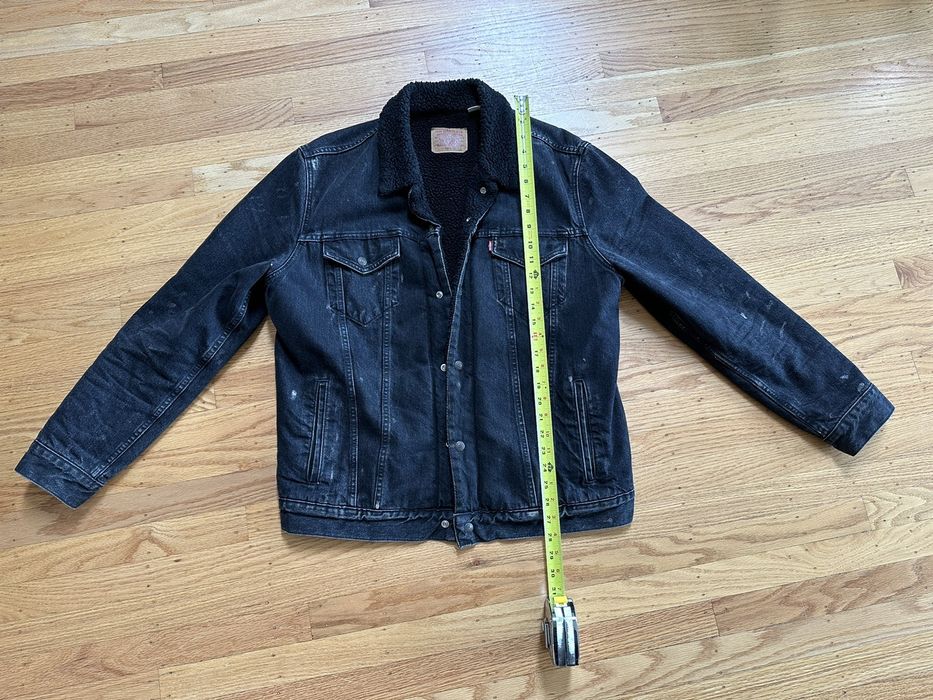 Supreme Supreme Levi's Sherpa Lined Trucker Denim Jacket | Grailed