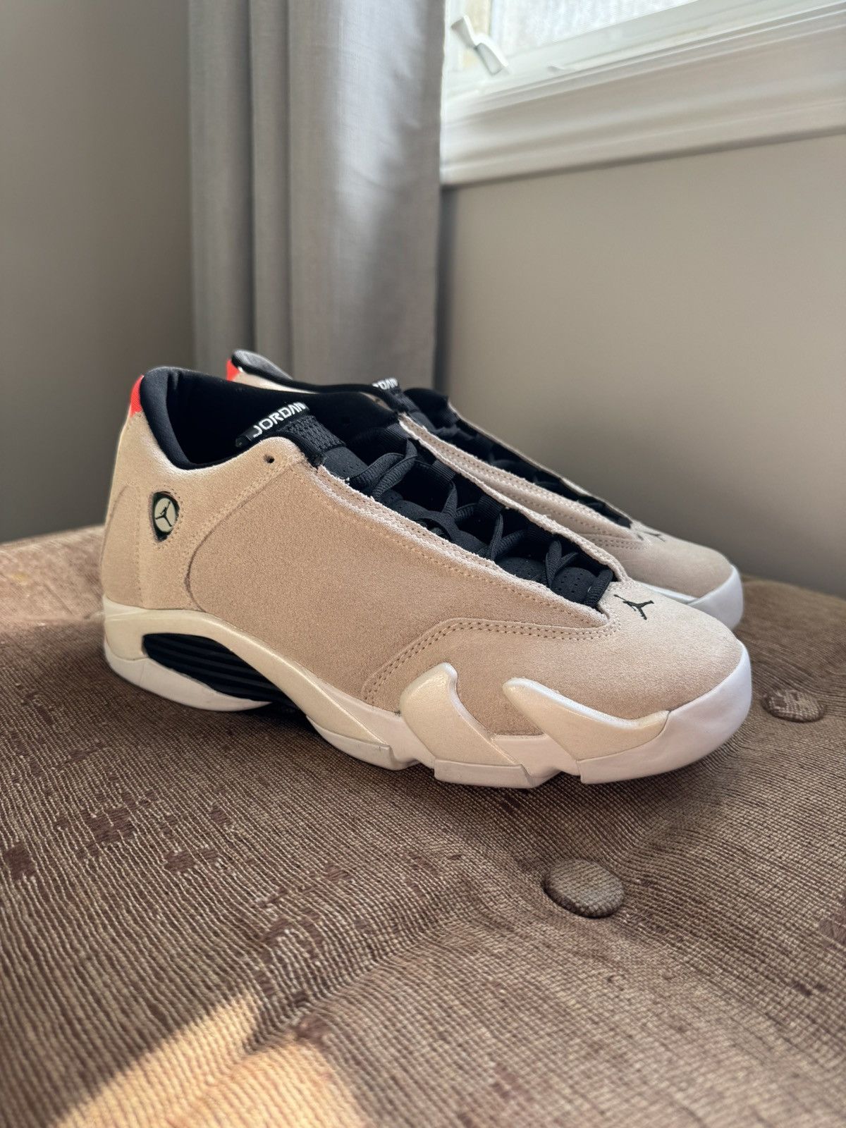 Jordan retro 14 desert sand deals