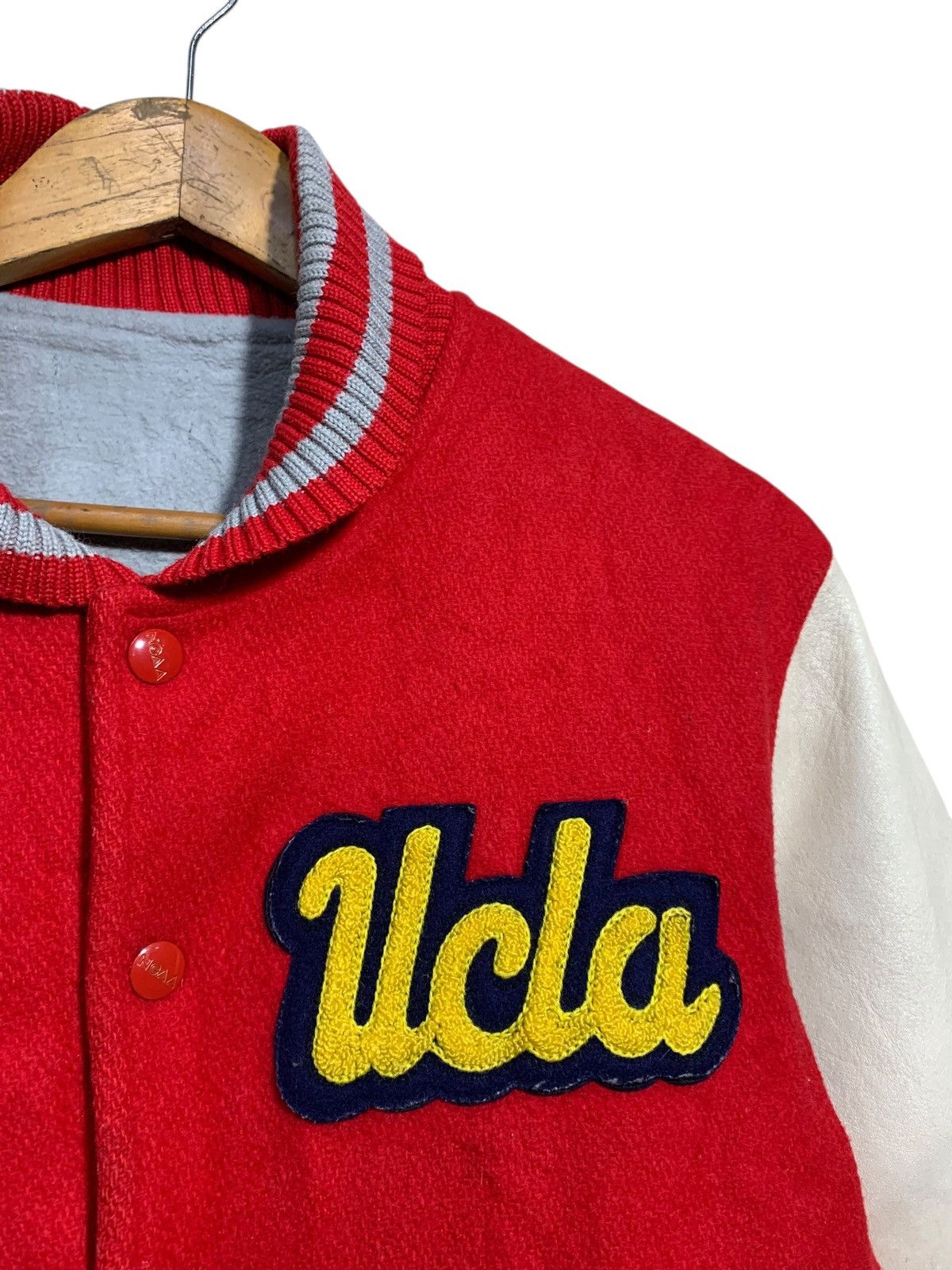 NCAA 🔥VTG NCAA UCLA WOOL/LEATHER VARSITY JACKETS Size US M / EU 48-50 / 2 - 4 Thumbnail