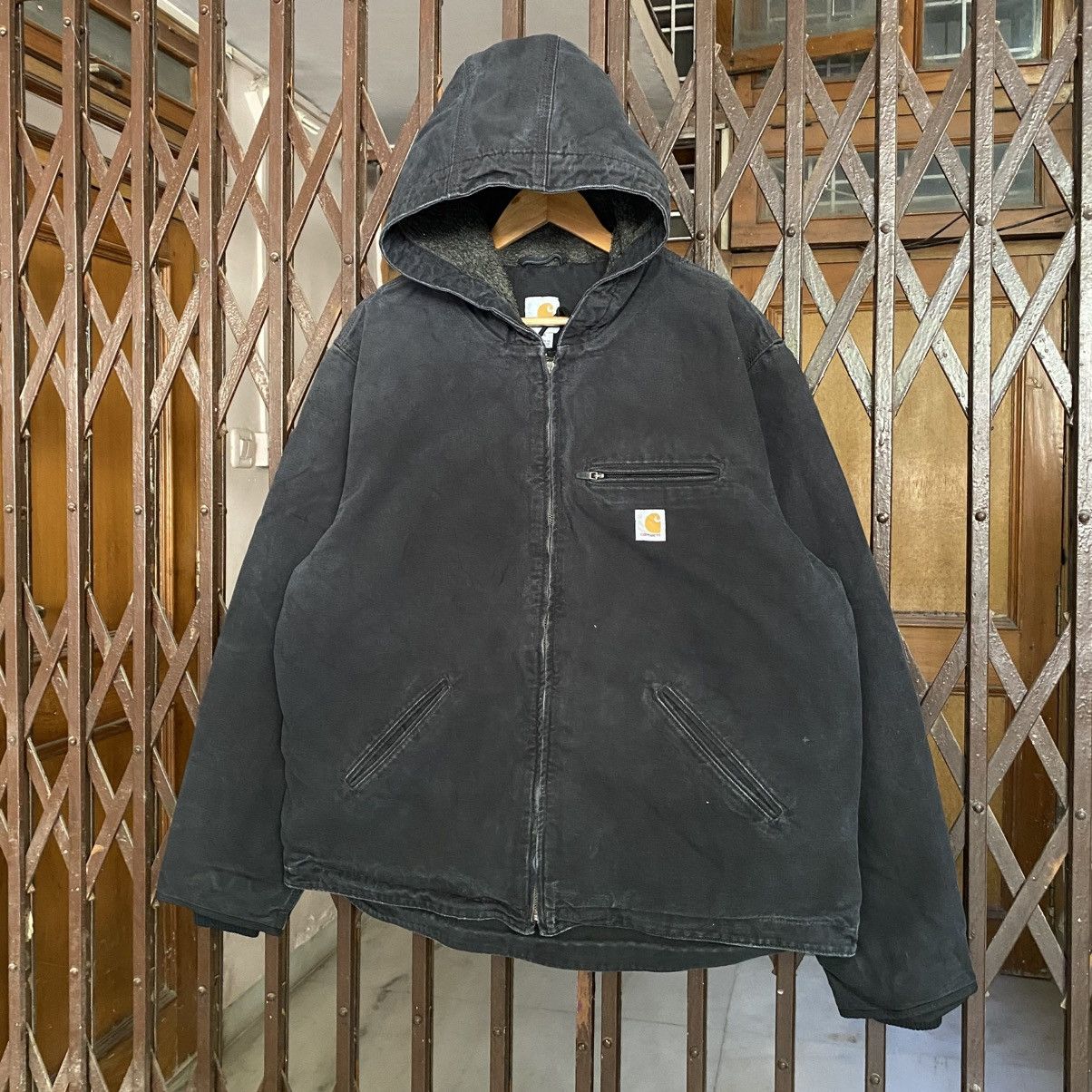 Carhartt Vintage Carhartt Black Hooded Detroit StyleJacket Size US XL / EU 56 / 4 - 2 Thumbnail