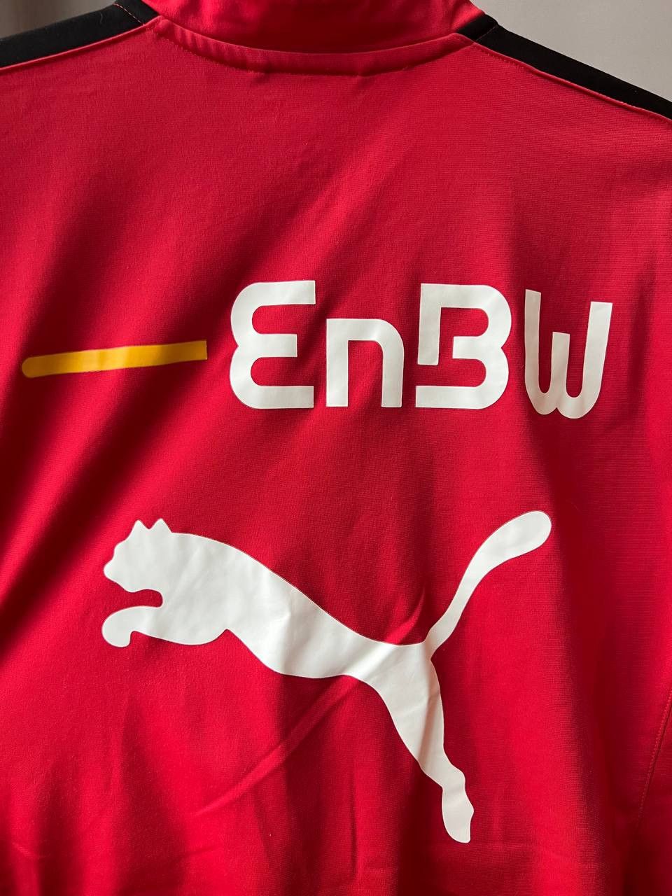 Puma 2015 STUTTGARD PRESENTATION SOCCER FOOTBALL JACKET PUMA M Size US M / EU 48-50 / 2 - 14 Thumbnail