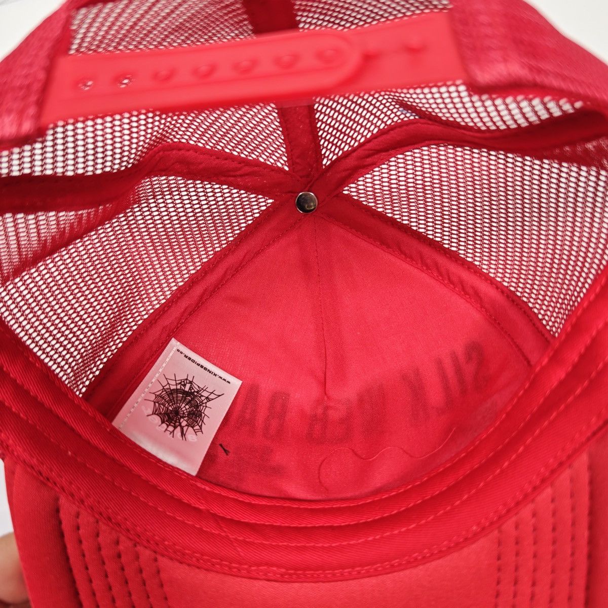 Sp5der Young thug X Sp5der Silk Web bank trucker hat Size ONE SIZE - 13 Thumbnail