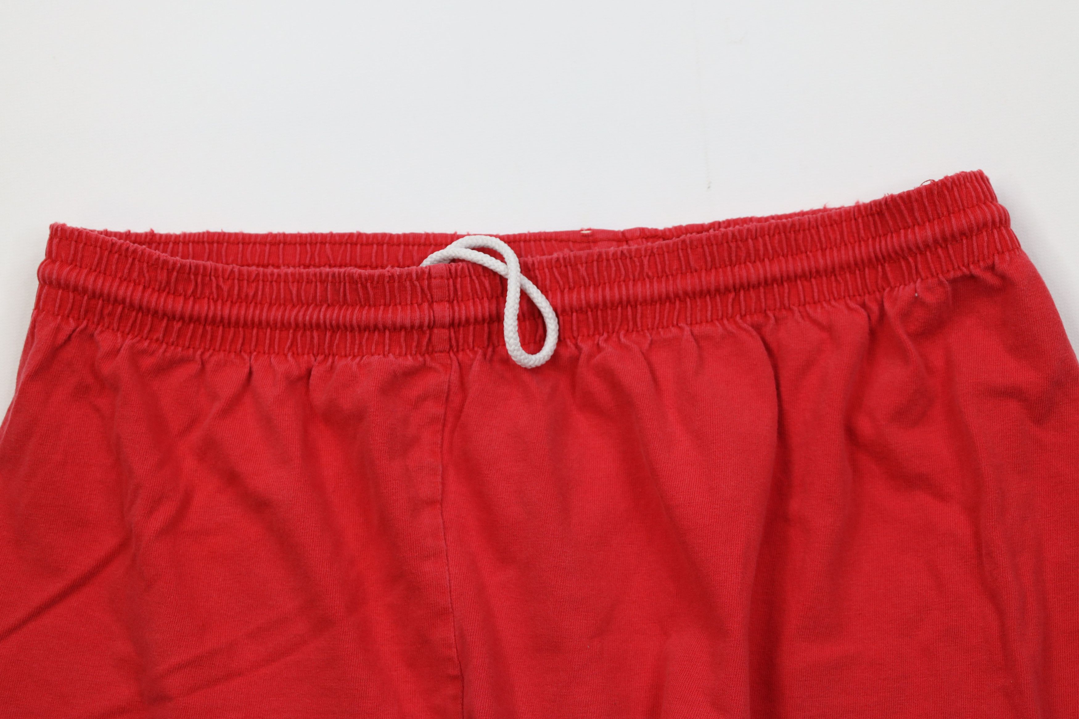 Vintage Vintage 90s Ohio State University Above Knee Shorts Red USA Size US 32 / EU 48 - 2 Thumbnail
