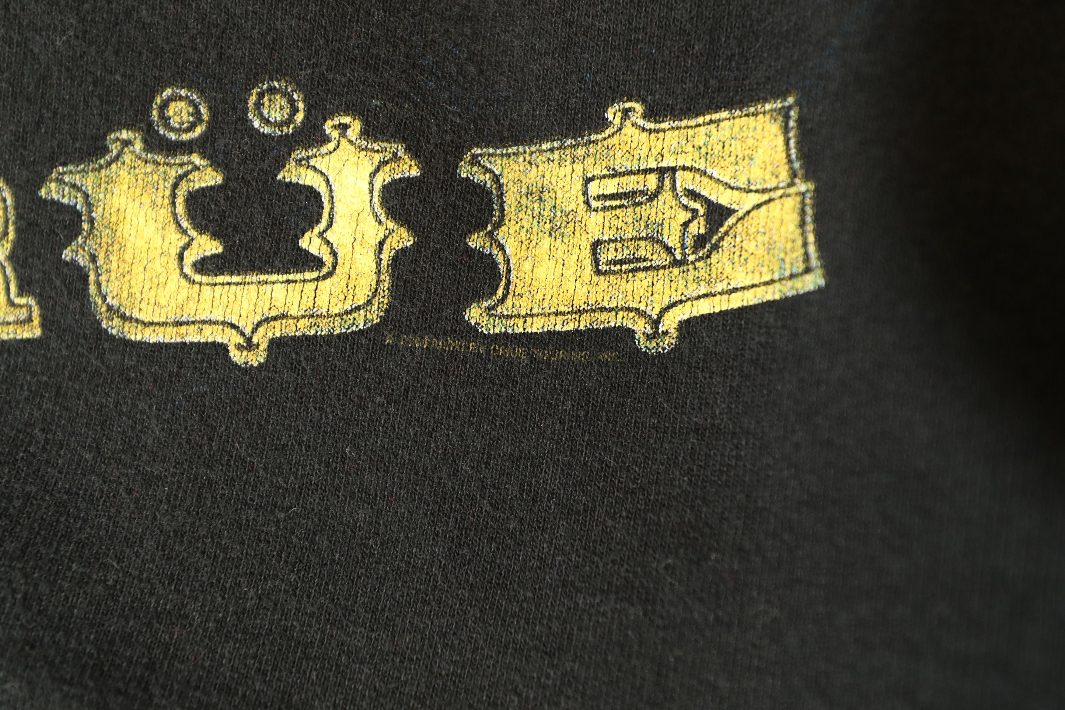 Band Tees × Hanes × Vintage Vintage 2005 Motley Crue Hoodie (XXL) Size US XXL / EU 58 / 5 - 15 Thumbnail