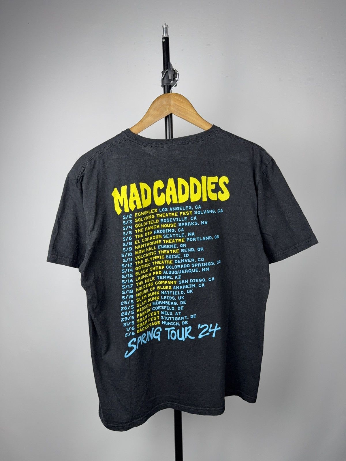 Vintage 00s Mad Caddies Spring Tour 2024 Graphic Band Tee Shirt Size US L / EU 52-54 / 3 - 7 Thumbnail