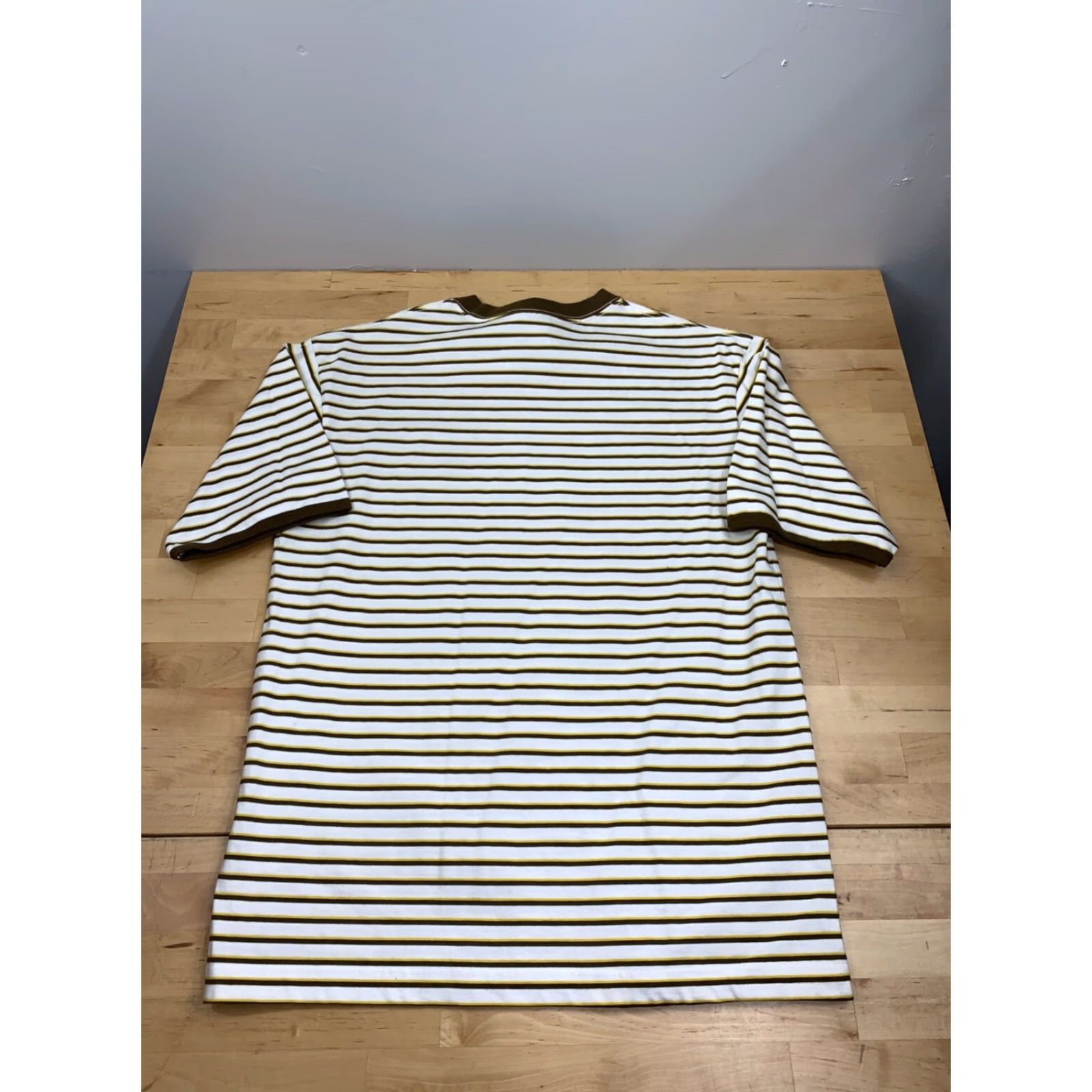 Sean John Sean John No.1 Graphic T Shirt Striped M 12/24 Short Sleeve Casual Men White 90s Hip Hop Music Shirt Mens Size US M / EU 48-50 / 2 - 3 Thumbnail