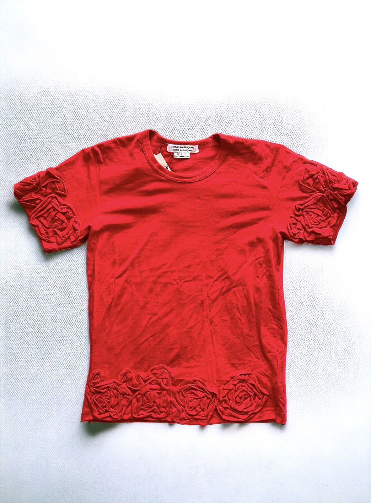 Comme des Garcons Comme Des Garçons flowers embellished t-shirt Size L / US 10 / IT 46 - 1 Thumbnail