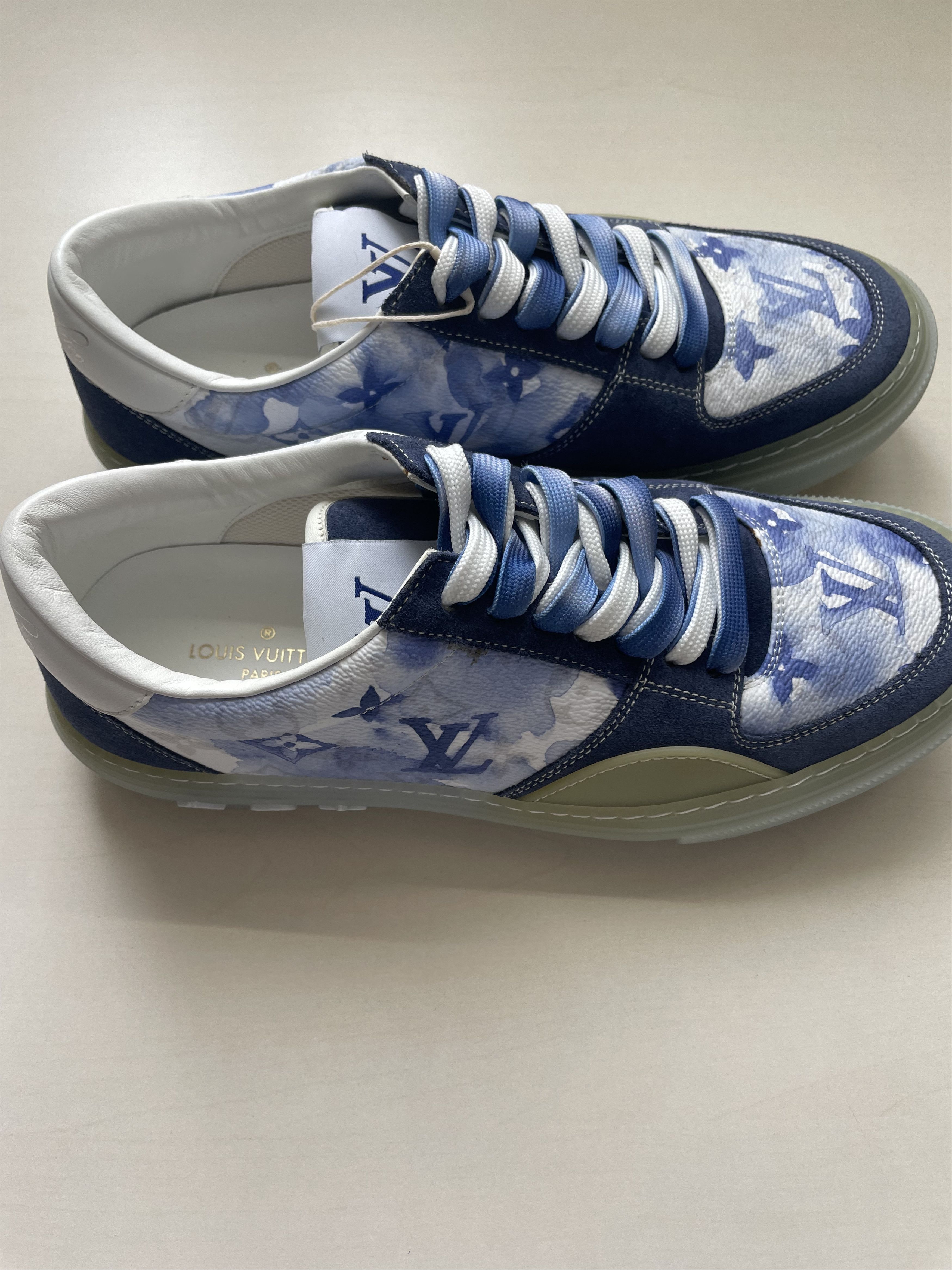 Louis Vuitton Louis Vuitton Ollie Watercolor Monogram Sneakers Size US 5 / IT 35 - 7 Thumbnail