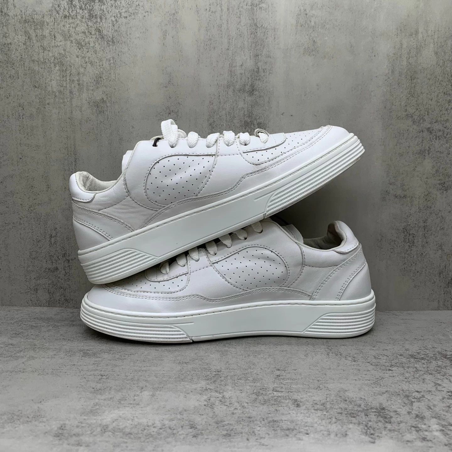 Chanel Chanel white side logo sneakers 37 98 New Size US 6 / IT 36 - 3 Thumbnail