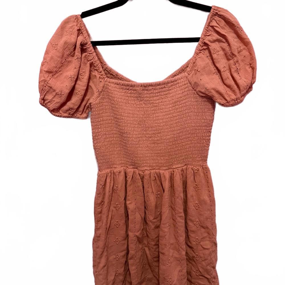 Designer Chic Puff Sleeve Smocked Dress in Terracotta Size S / US 4 / IT 40 - 2 Thumbnail