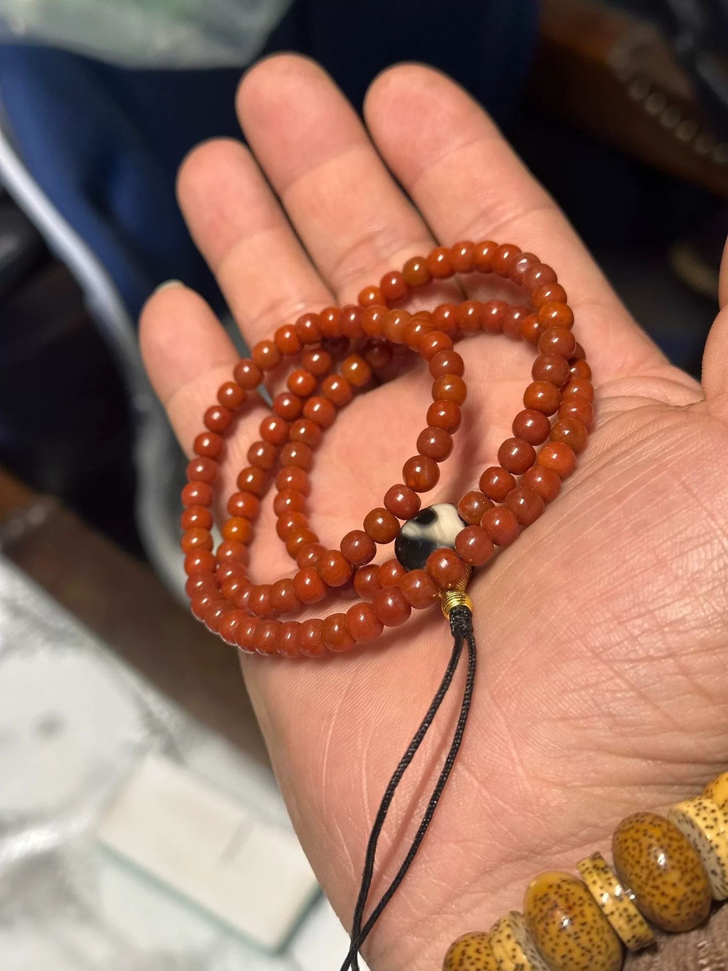 Japanese Brand Baoshan Nanhong 108 Bead Bracelet Size ONE SIZE - 1 Thumbnail