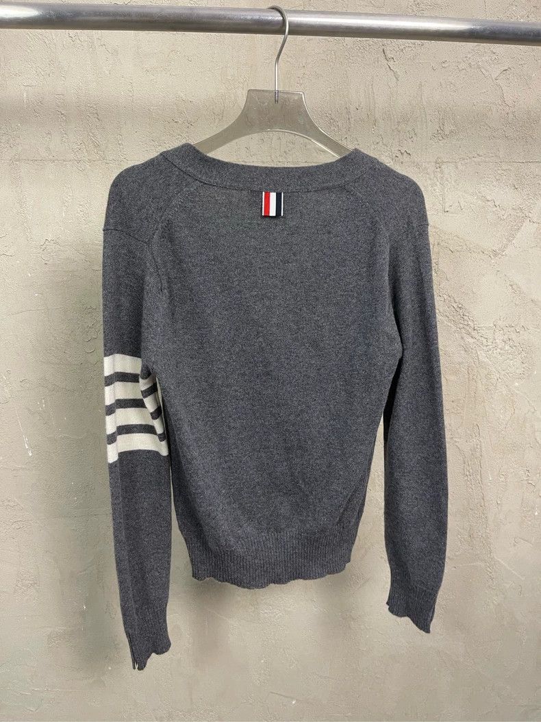 Other Thom Browne size3 Cashmere cardigan sweater Size US L / EU 52-54 / 3 - 2 Thumbnail
