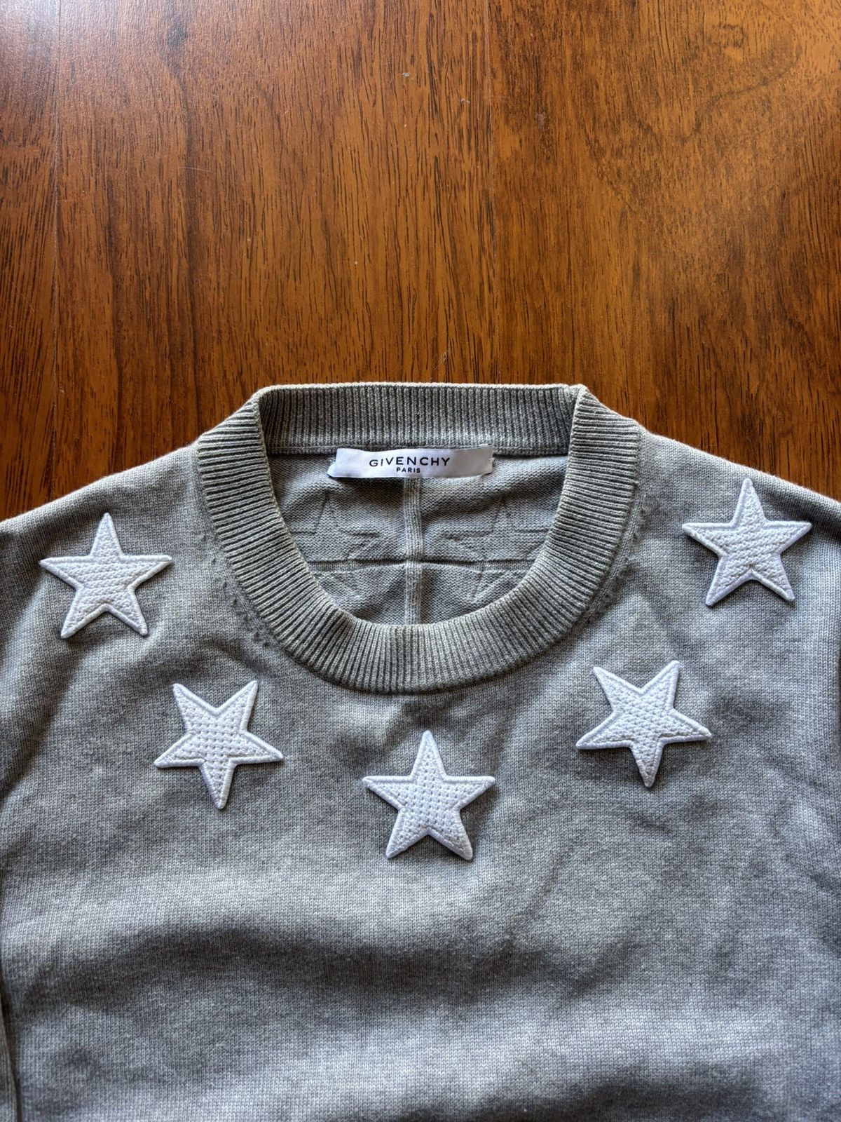 Givenchy Givenchy star sweater Size US M / EU 48-50 / 2 - 2 Thumbnail