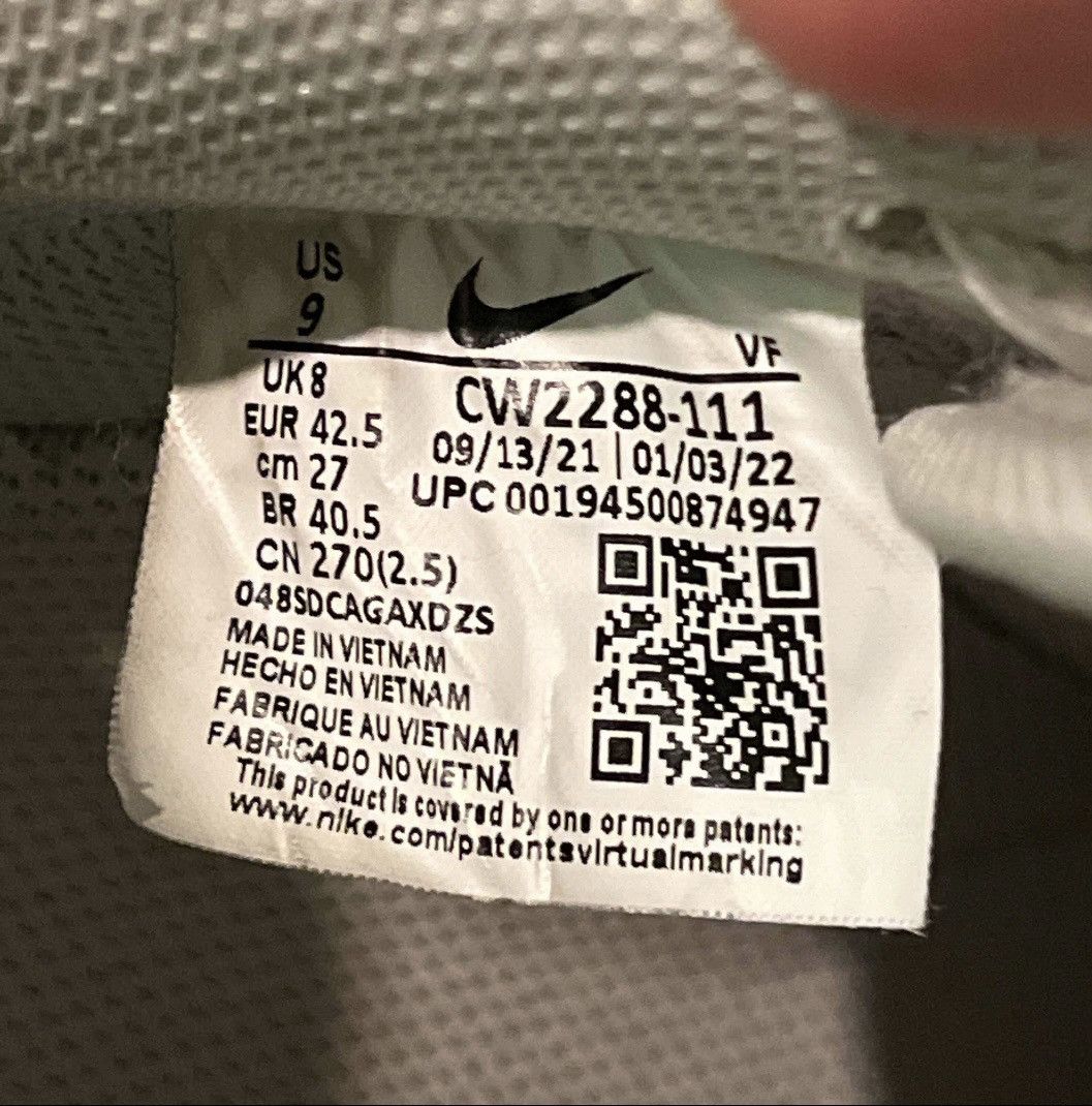 Nike AIR FORCE 1 LOW Size US 9 / EU 42 - 2 Thumbnail