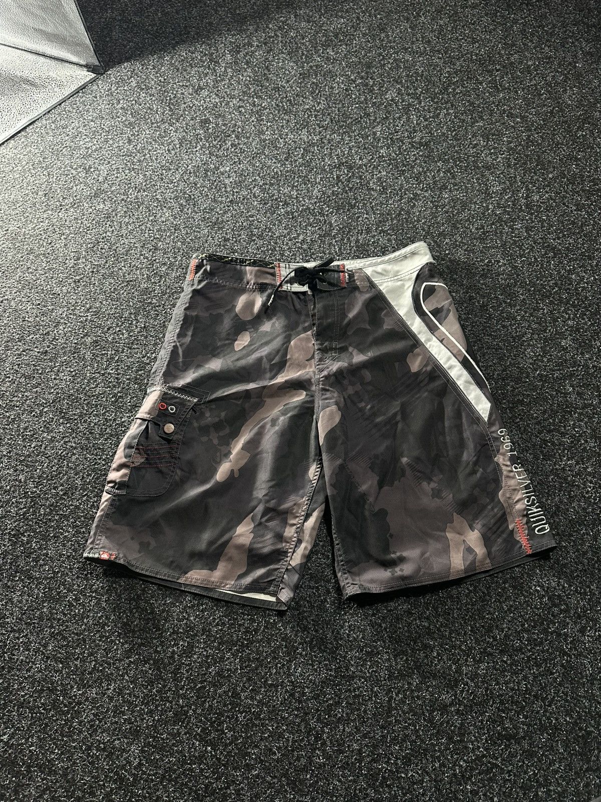 🚨Vintage Quicksilver OVER PRINT Japanese Surf style Shorts