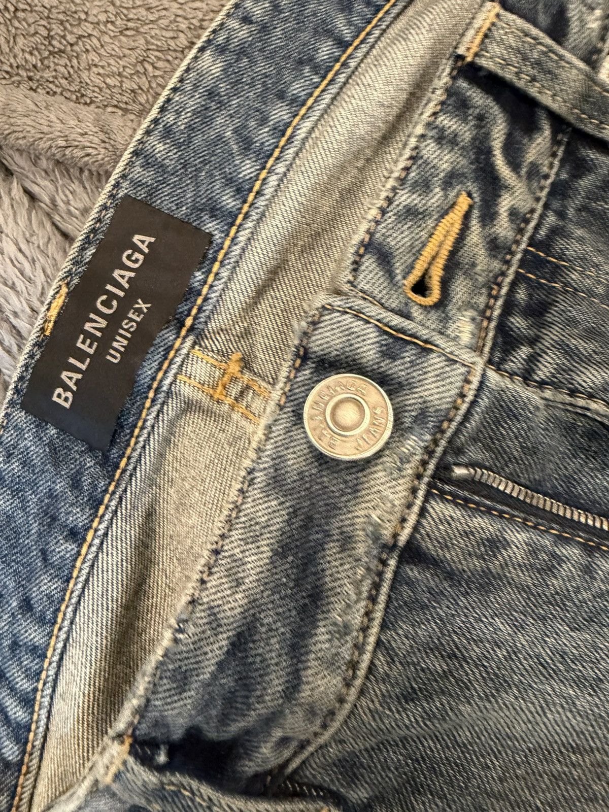 Balenciaga Balenciaga oil spill denim pants Size US 33 - 6 Thumbnail