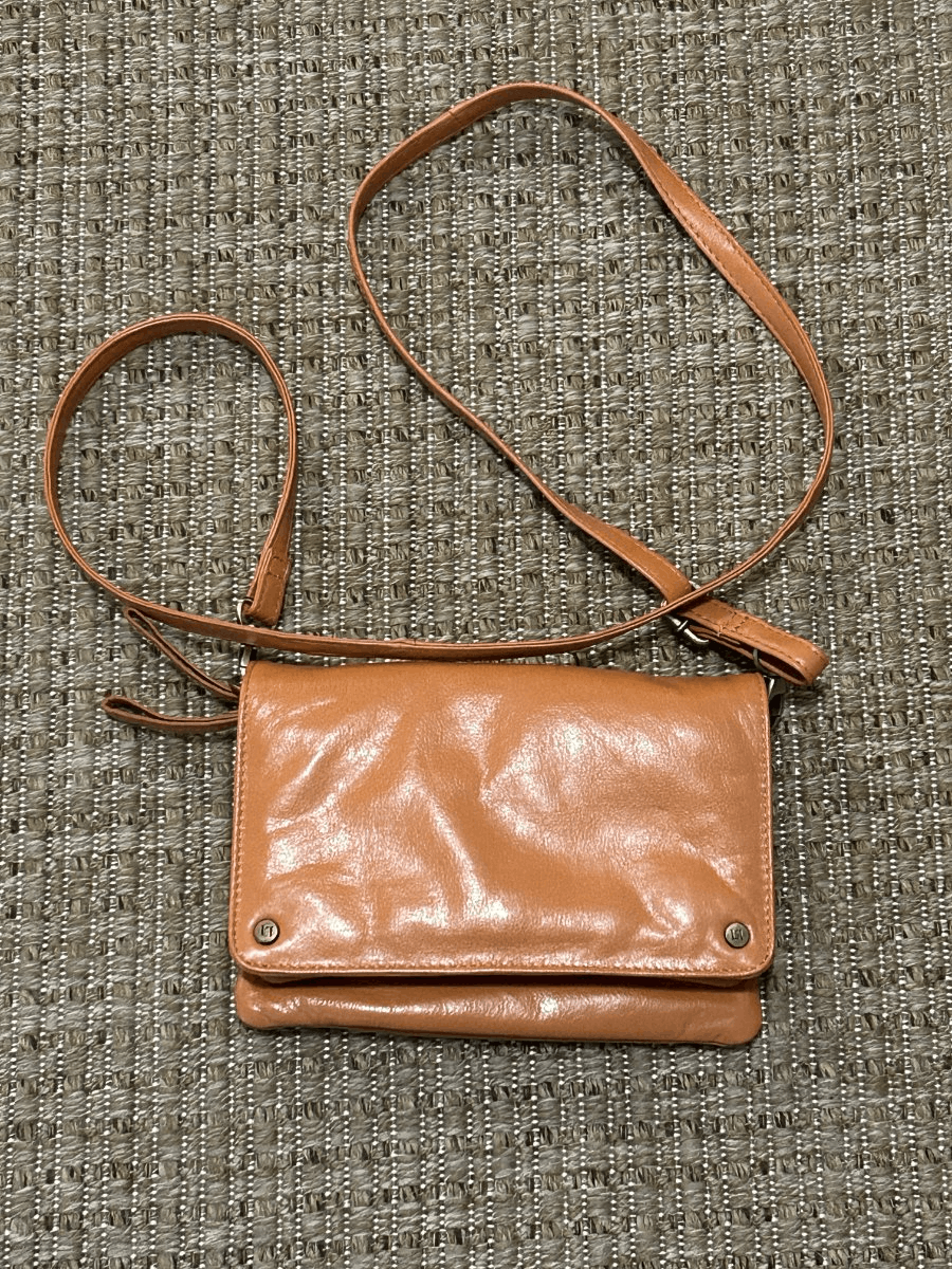 Other Latico —Tan Bag | Very good · Sz oS Size ONE SIZE - 2 Thumbnail