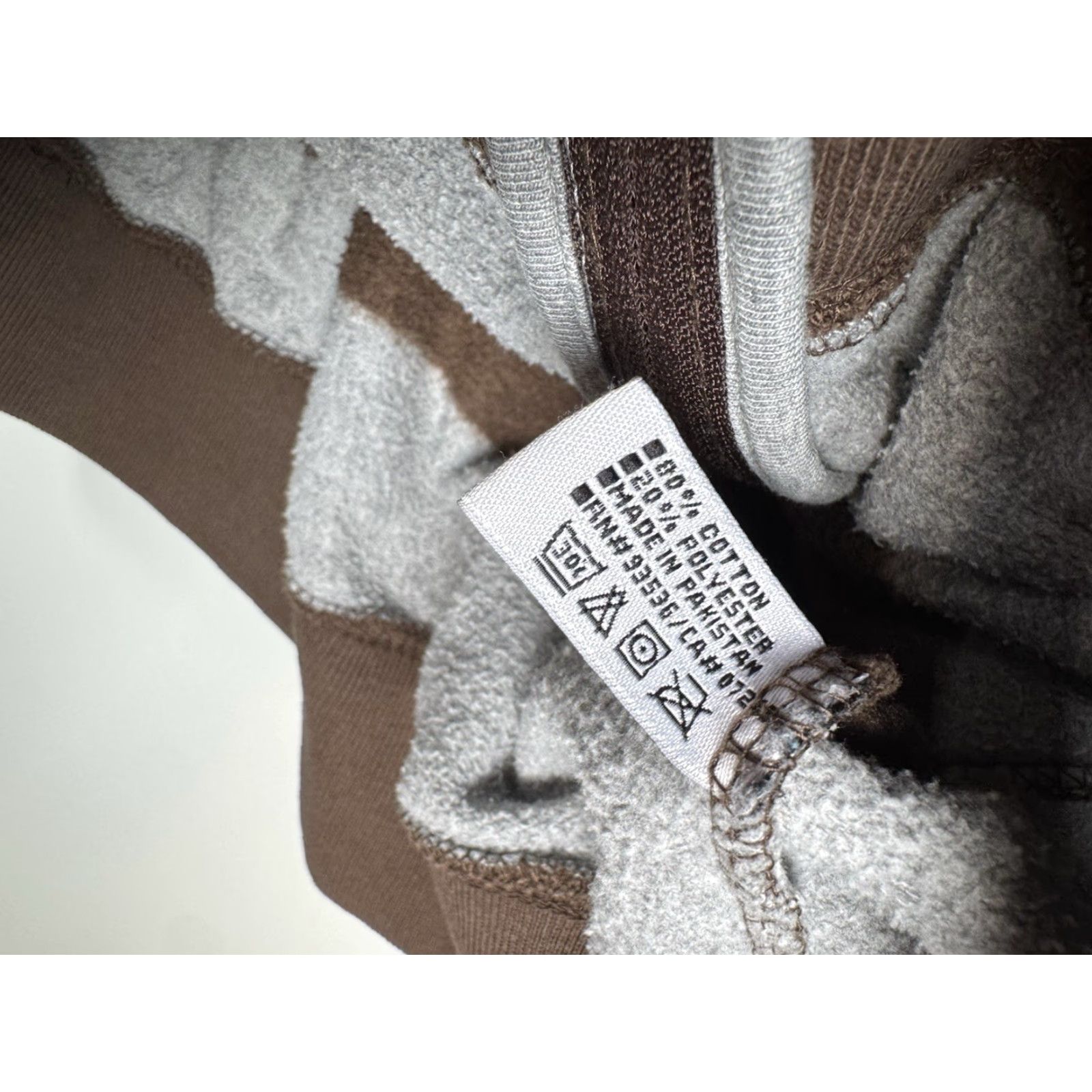 Ecko Unltd. VINTAGE Ecko Unltd. Hoodie Full Zip Striped Gray Brown Men’s L - Y2K Sweatshirt Fashion Sports Logo Crew Neck All Seasons Mens Size US L / EU 52-54 / 3 - 6 Thumbnail