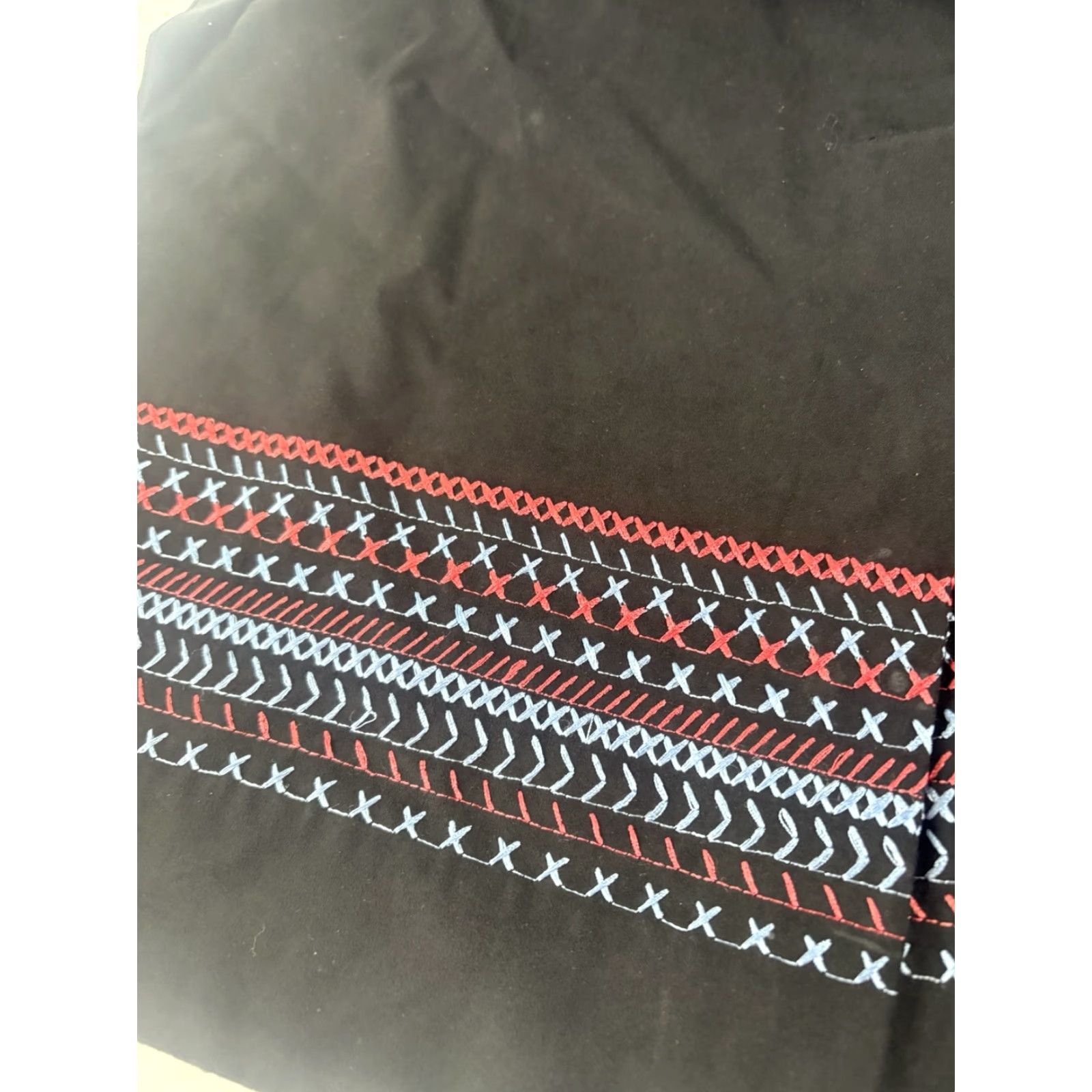 Vintage Vintage Petite Sophisticate Black Embroidered Maxi Skirt Womens Size 8 Hong Kong Size 30" / US 8 / IT 44 - 7 Thumbnail