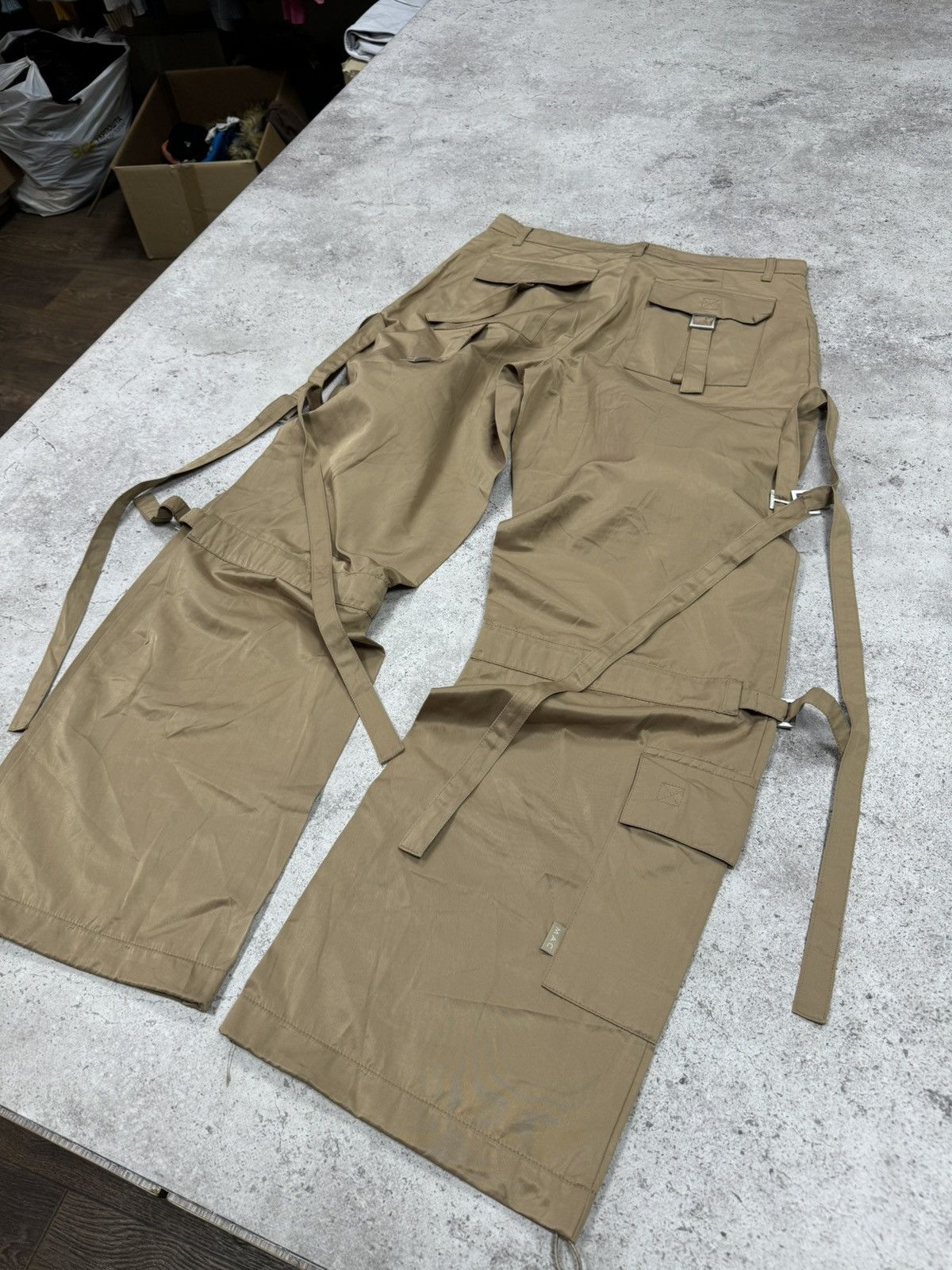 20471120 Vintage Japanese Bandage Cargo Junya Watanabe Stye Pants Size US 32 / EU 48 - 7 Thumbnail