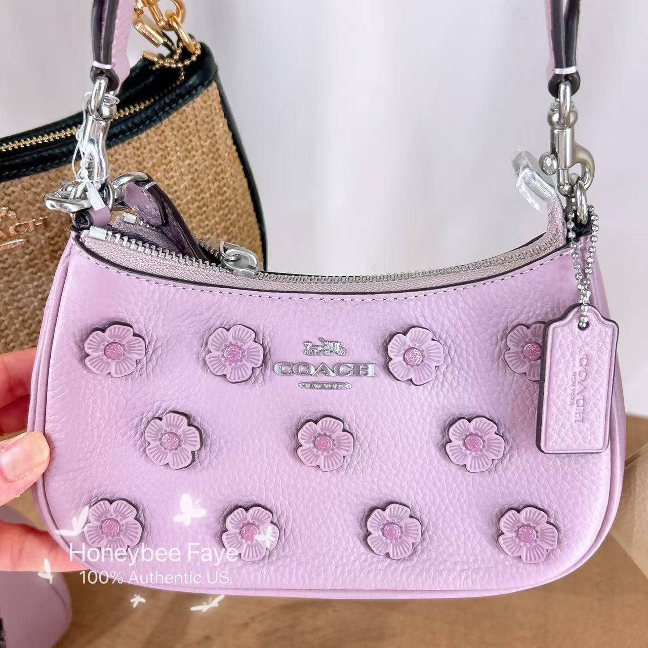 Coach NWT Coach Teri Mini Crossbody Bag With Floral Applique CAJ98 Size ONE SIZE - 1 Thumbnail