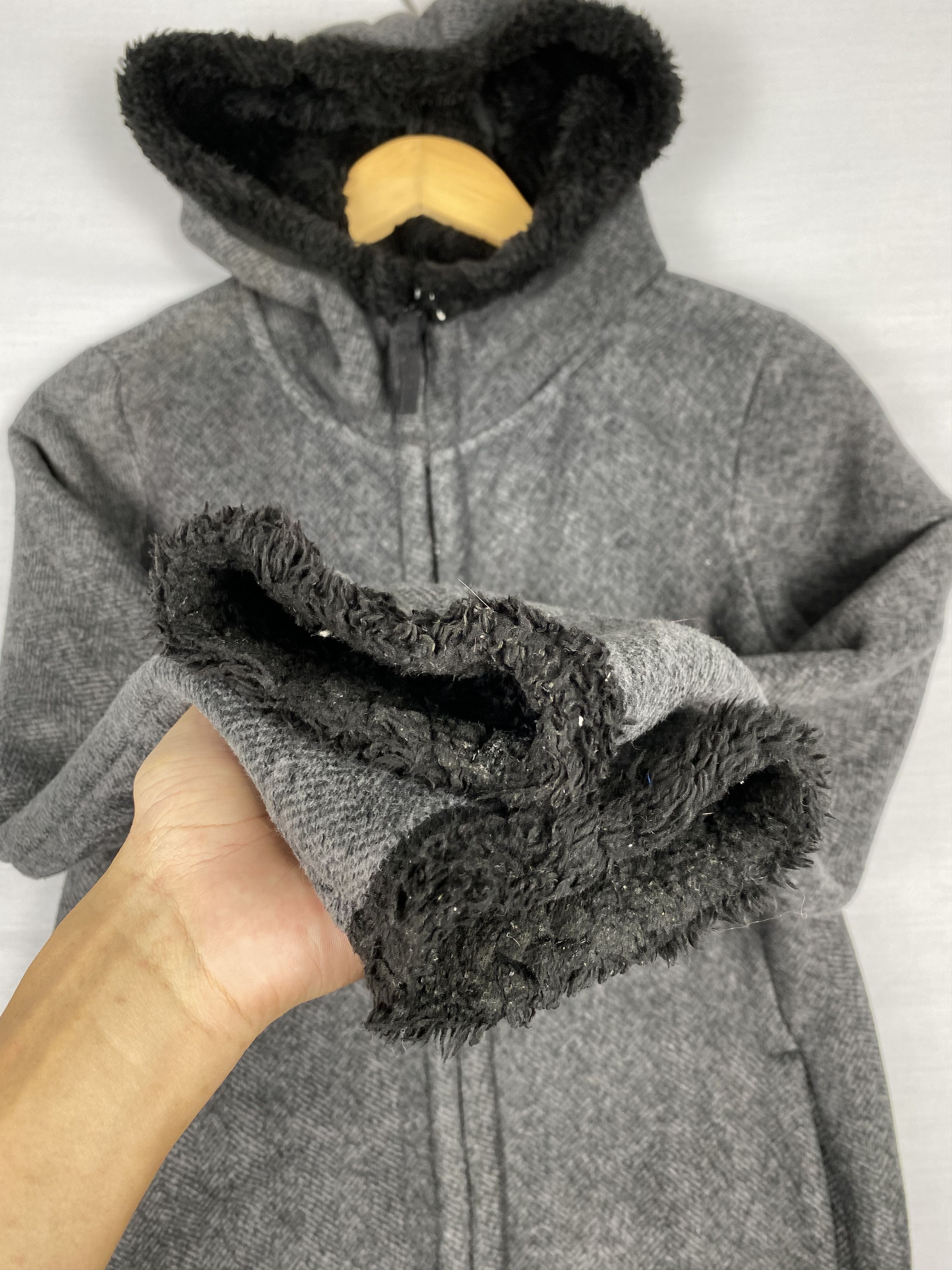 Uniqlo Vintage UNIQLO Hooded Sherpa Lining Wool-Blend Coat Size US M / EU 48-50 / 2 - 5 Thumbnail