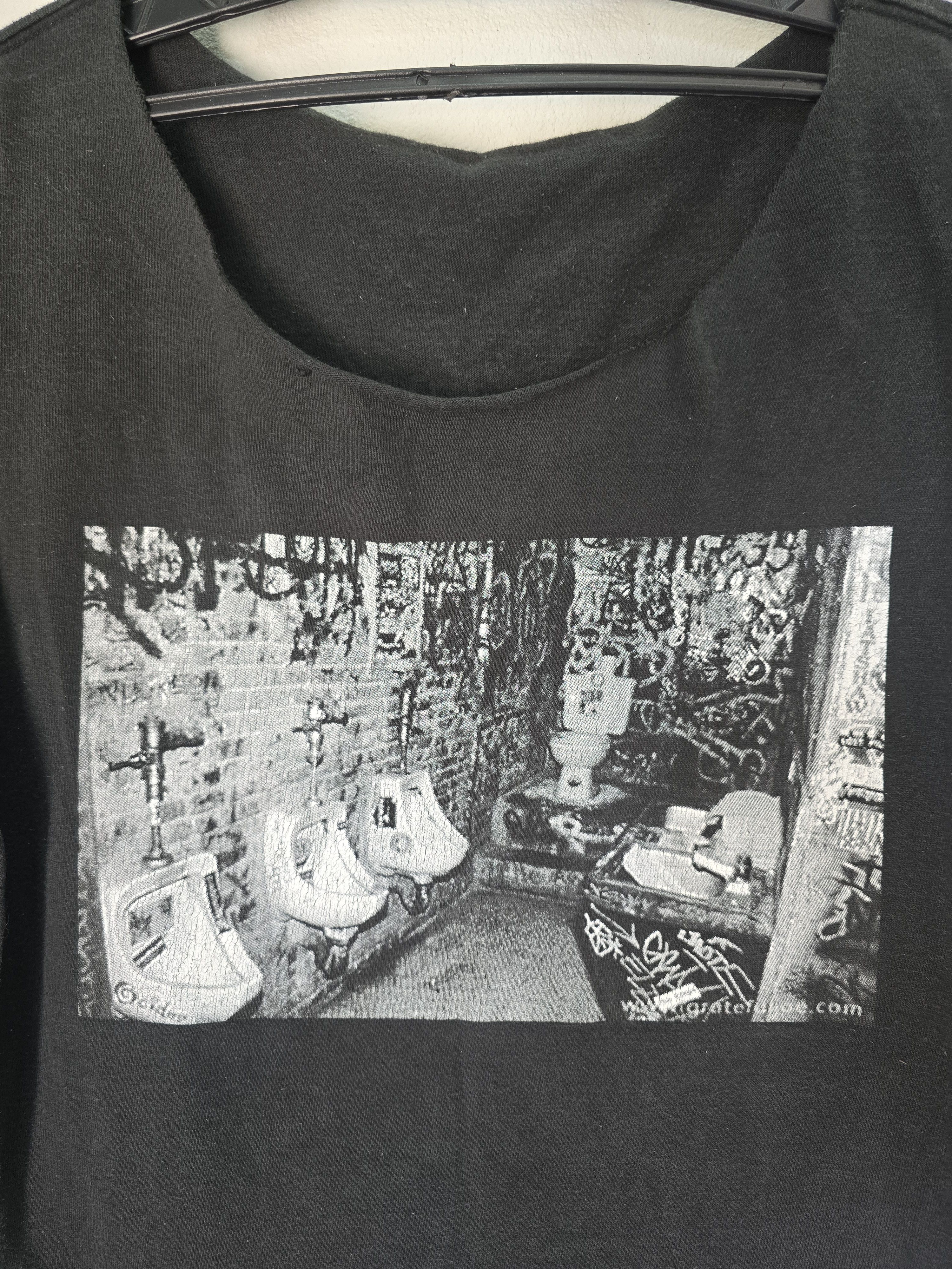 Japanese Brand CBGb & OMFUG Neckless Tshirt Punk S Size US S / EU 44-46 / 1 - 1 Thumbnail