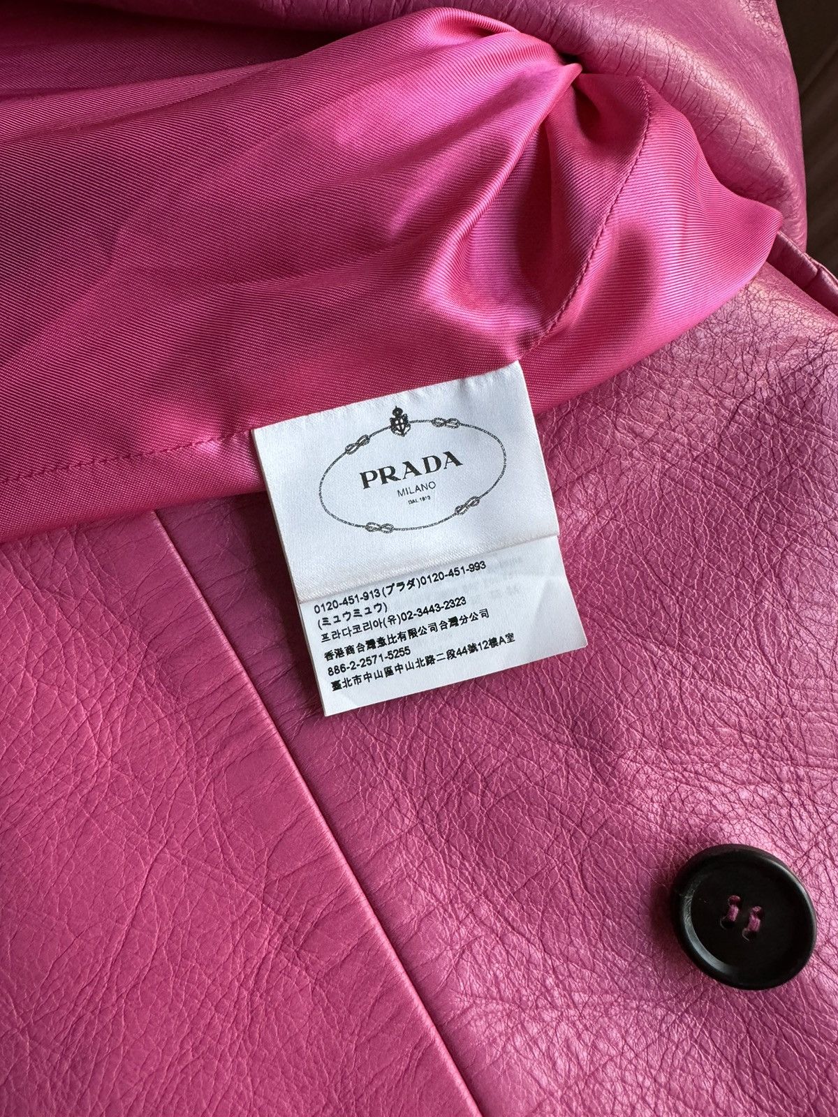 Prada New Prada pink leather trench coat, size S int Size S / US 4 / IT 40 - 11 Thumbnail