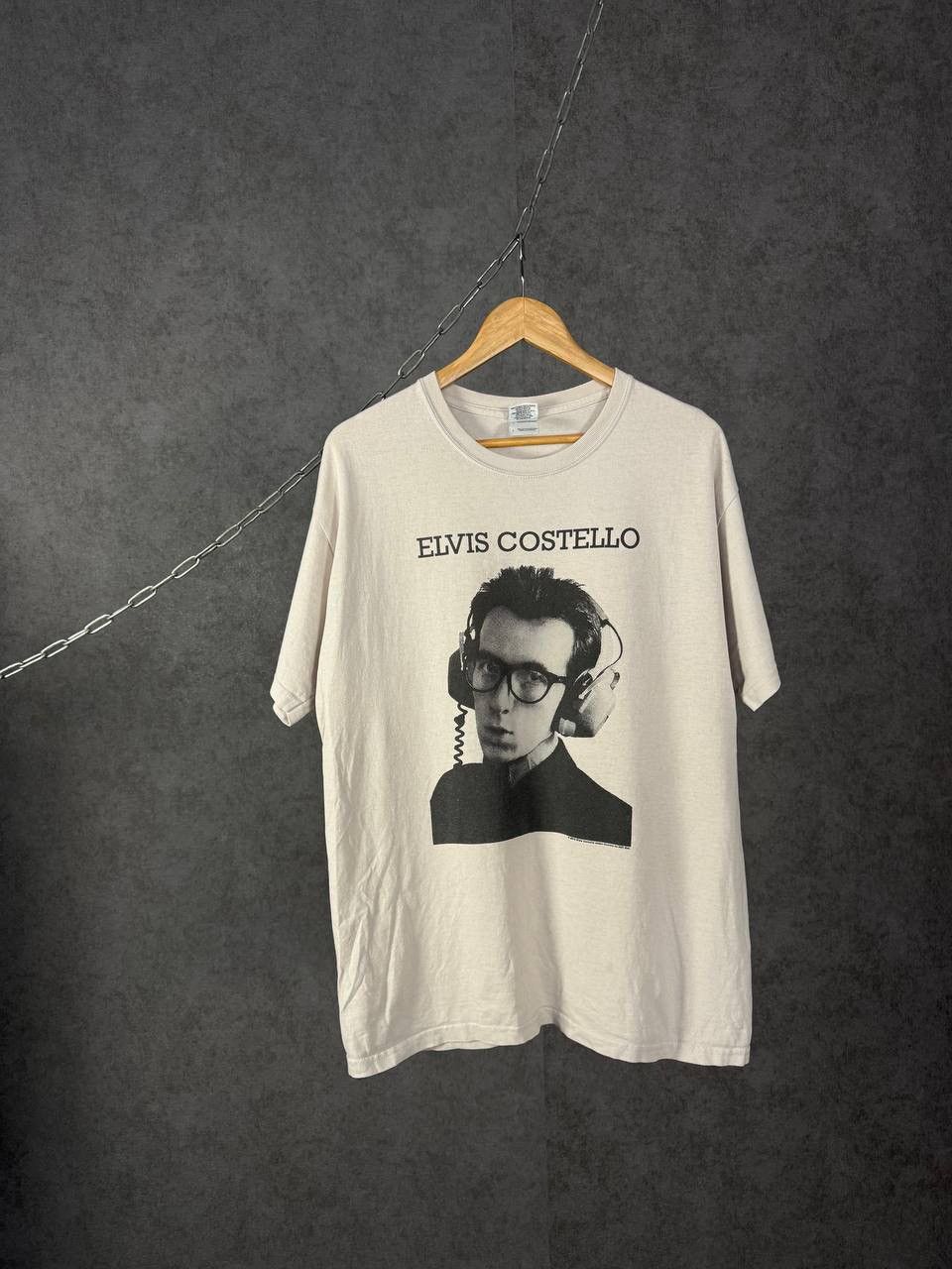 Band Tees Elvis Costello 2010 band tee Size US L / EU 52-54 / 3 - 1 Thumbnail