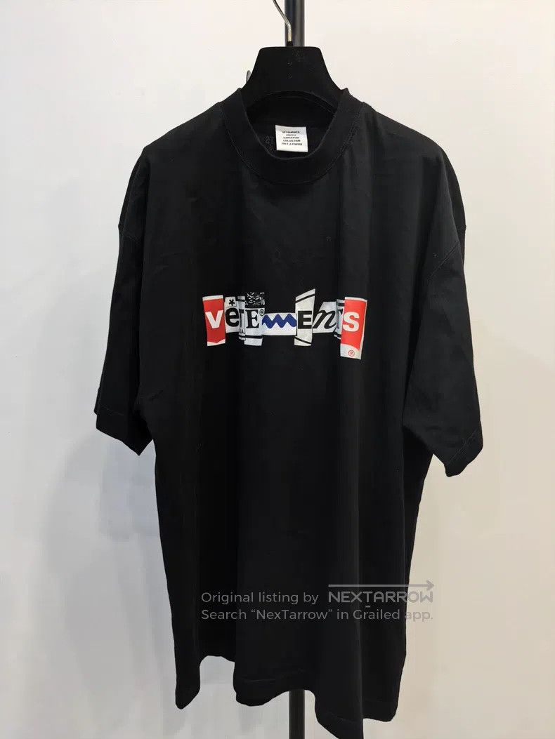 Vetements Vetements Classic Black Short Sleeve T-Shirt with Unique S Size US XS / EU 42 / 0 - 1 Thumbnail