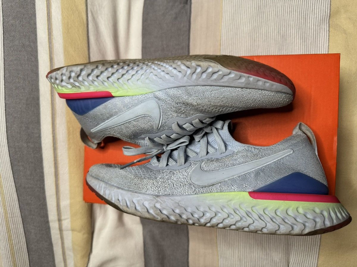 Nike Nike Epic React Flyknit 2 “8-Bit” Size US 9 / EU 42 - 3 Thumbnail