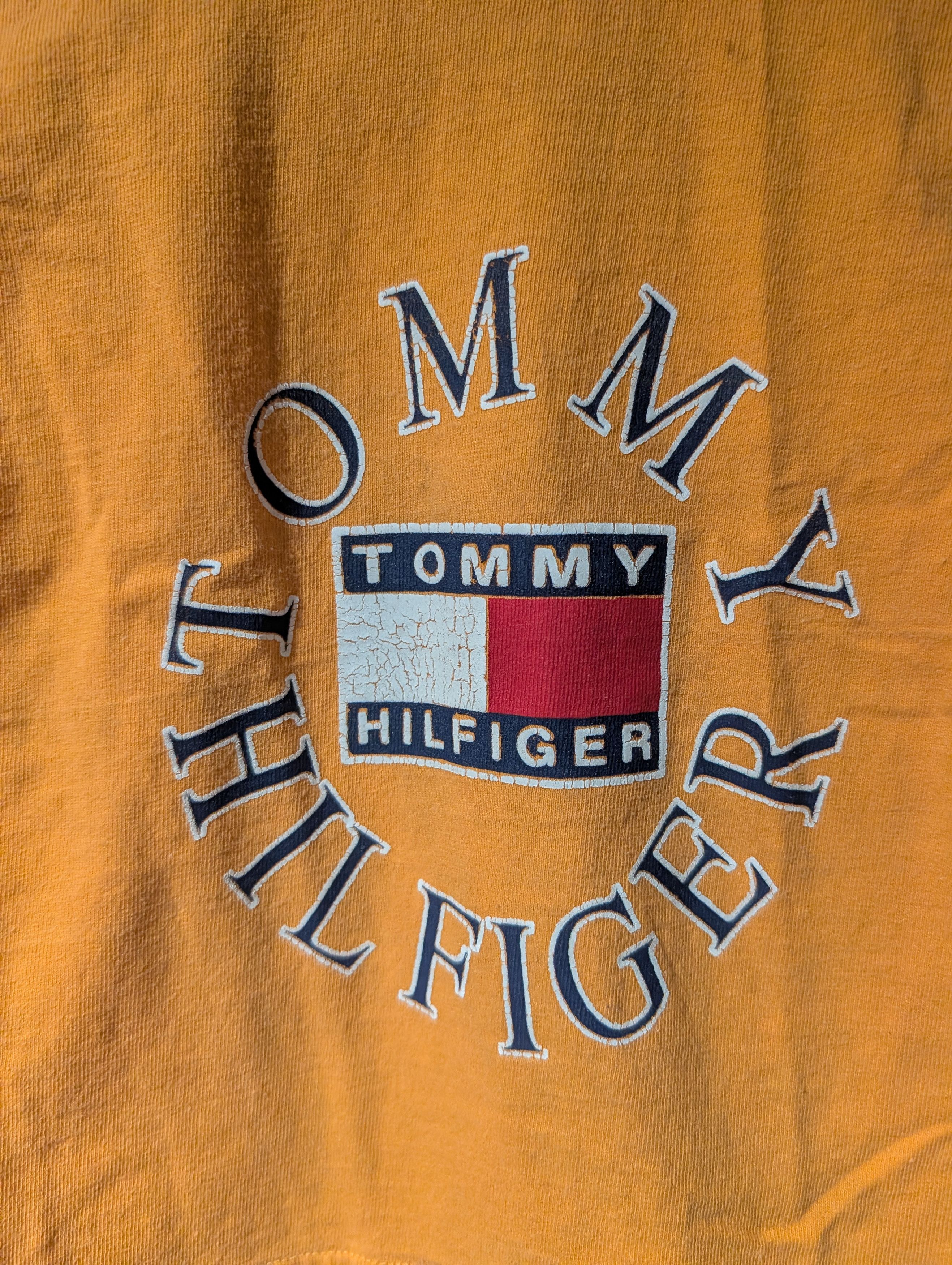 Tommy Hilfiger VTG Tommy Hilfiger Spell Out T Shirt Toddler Kids 2T 18-24M Size US S / EU 44-46 / 1 - 2 Thumbnail