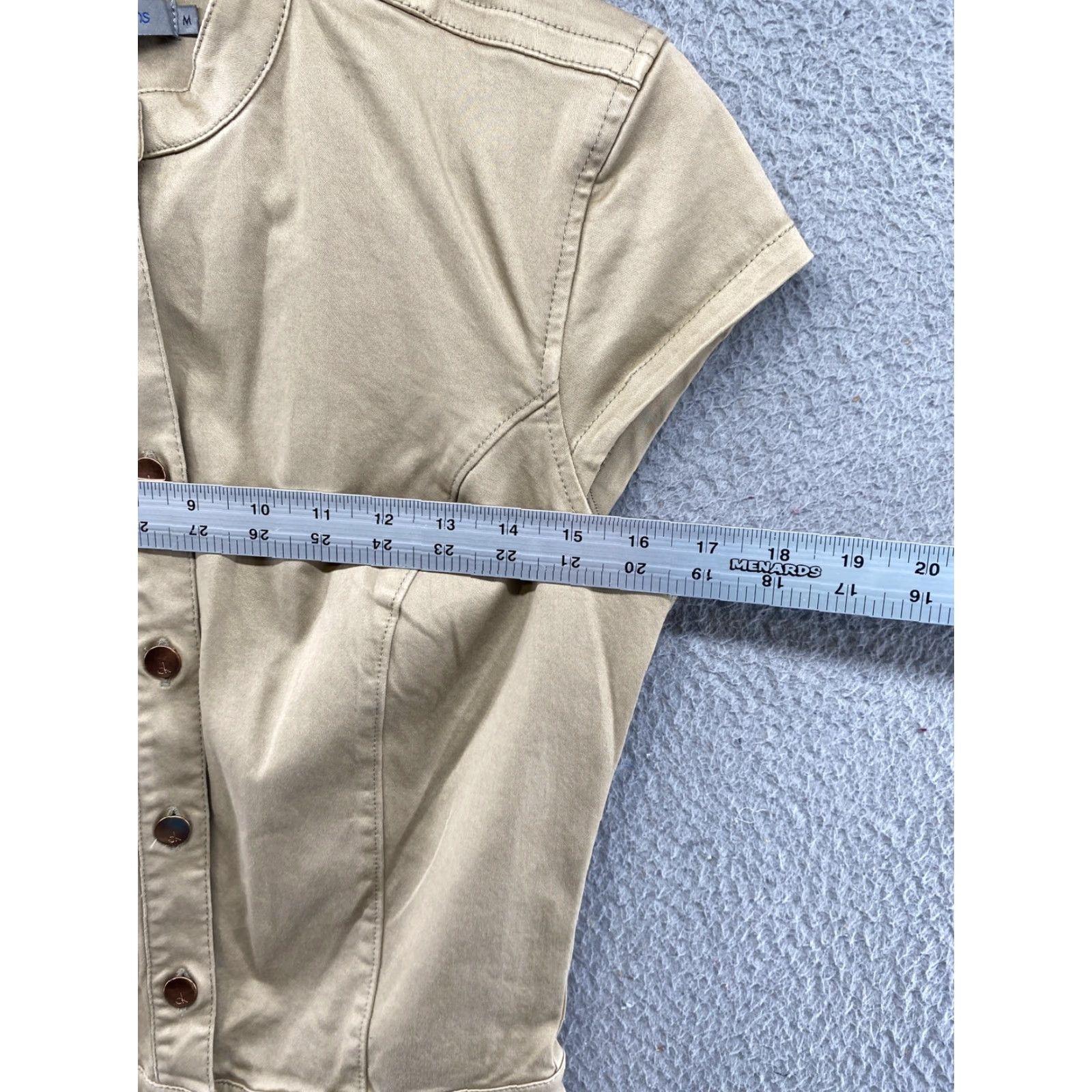 Calvin Klein Calvin Klein Cap Sleeve Button Up Shirt Dress Women’s Size M Beige Dress Shirt Dress Women’s Cap Sleeve Button Up CK Size M / US 6-8 / IT 42-44 - 5 Thumbnail