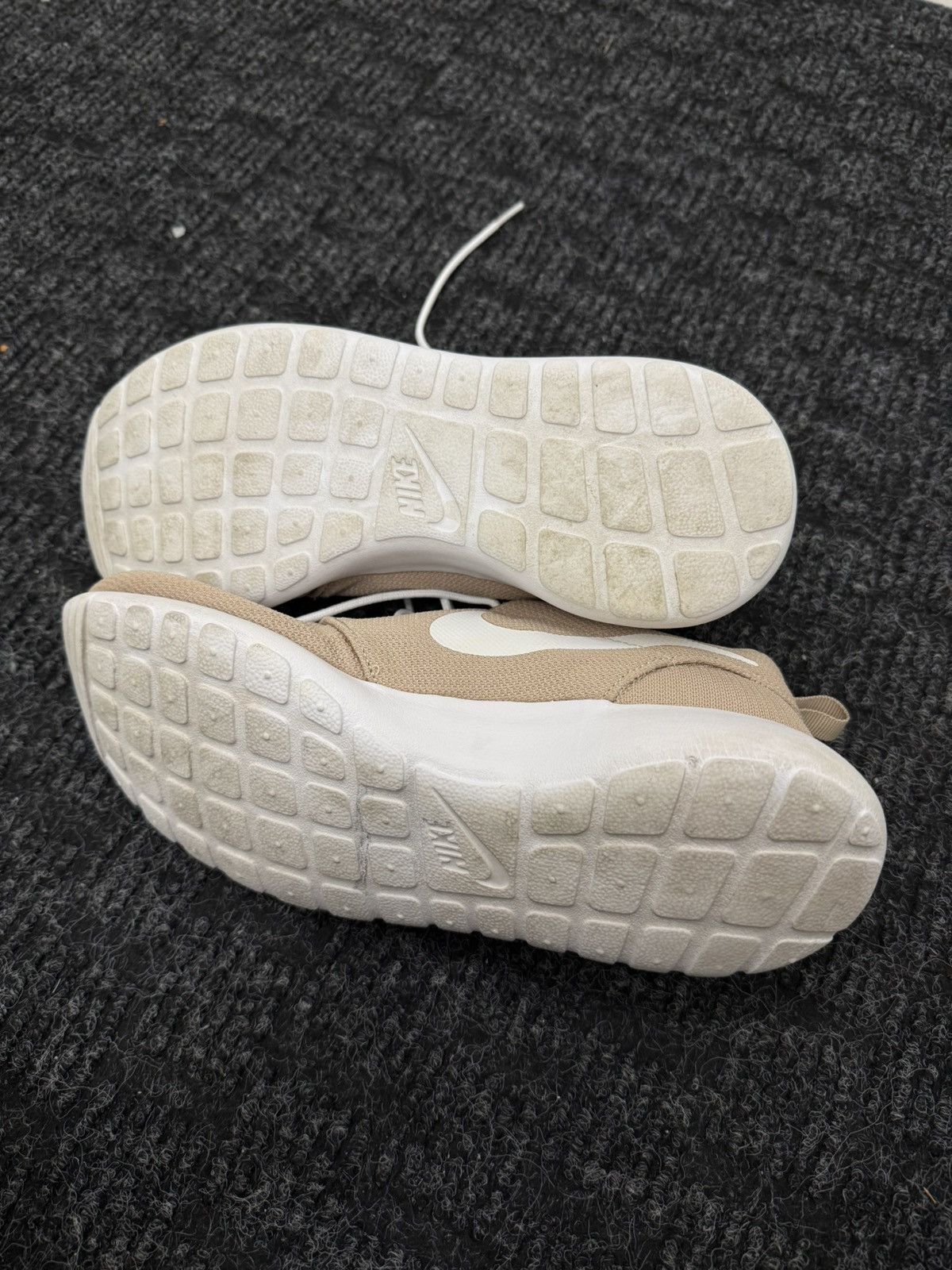 Nike Nike Roshe One 'Sand' Size US 9.5 / EU 42-43 - 5 Thumbnail
