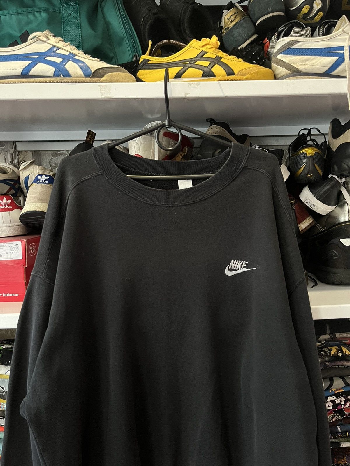 Nike Vintage Nike Distressed Faded Sweatshirt Y2K Size US XL / EU 56 / 4 - 2 Thumbnail