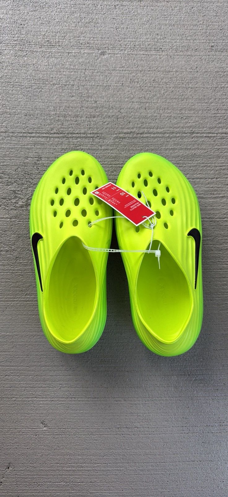Nike Nike ReactX Rejuven8 Grinch Size US 10 / EU 43 - 1 Thumbnail