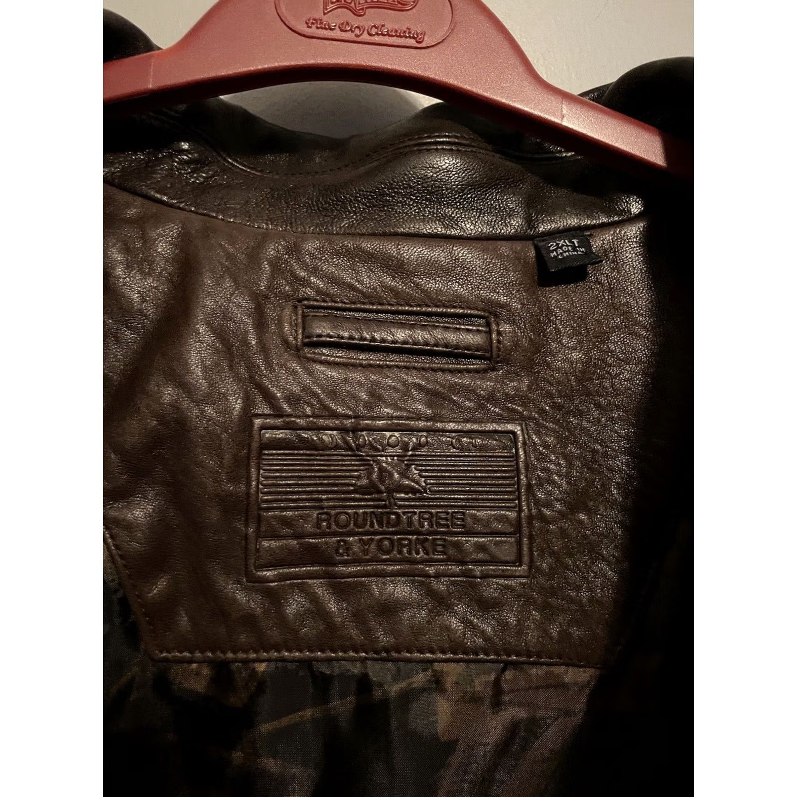 Roundtree & Yorke VINTAGE Roundtree & Yorke Bomber Jacket Mens 2XL Tall Brown Leather Flight Aviator Jacket Size US XXL / EU 58 / 5 - 4 Thumbnail