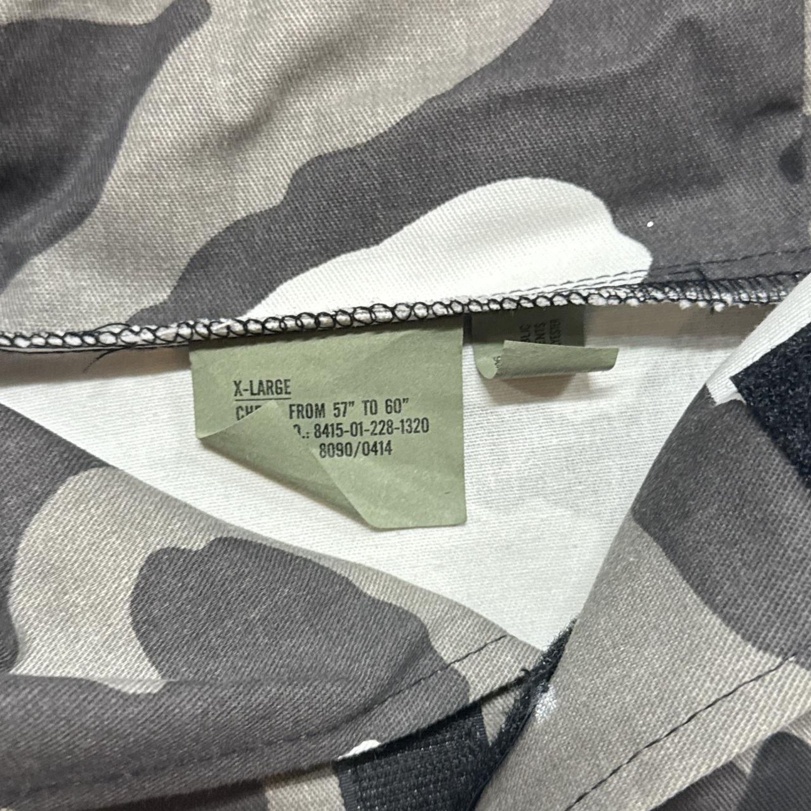 Vintage Vintage 90s Military Camo Anorak Parka Lightweight Jacket Size US XL / EU 56 / 4 - 5 Thumbnail
