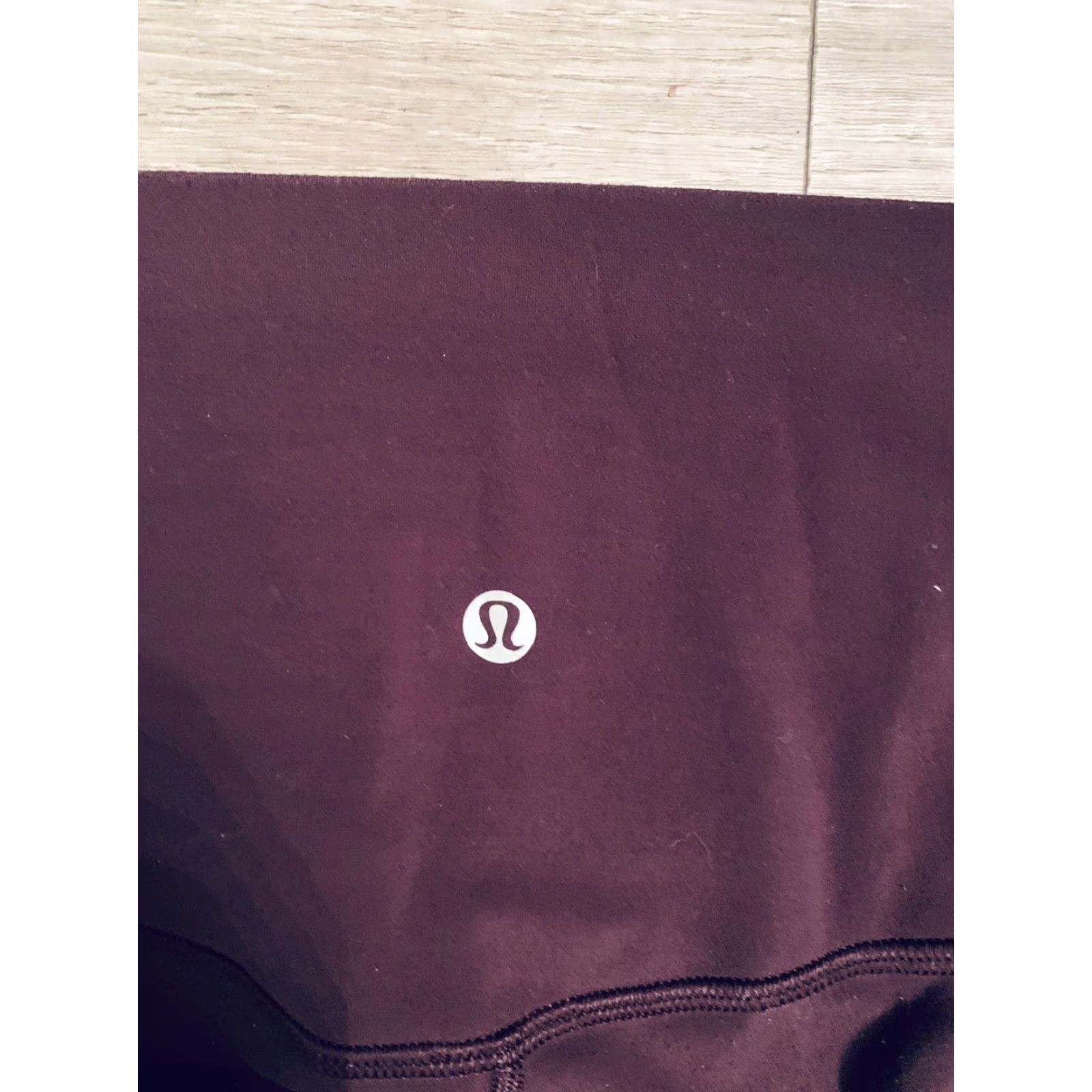 Lululemon Lululemon Leggings Women's Size 4 Purple Activewear Quick Dry Moisture Wicking Pockets Stretch Slimming Breathable Size 27" / US 4 / IT 40 - 3 Thumbnail