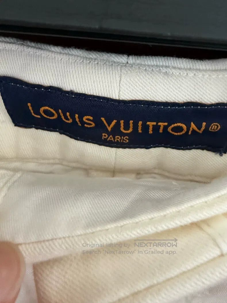 Louis Vuitton Louis Vuitton size US 50 Full embroidered logo shorts Size US 34 / EU 50 - 4 Thumbnail