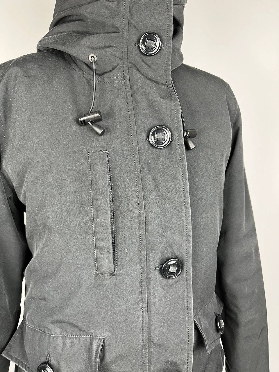 Canada Goose Canada Goose Women Black Down Jacket In USED CONDITION Size M / US 6-8 / IT 42-44 - 9 Thumbnail