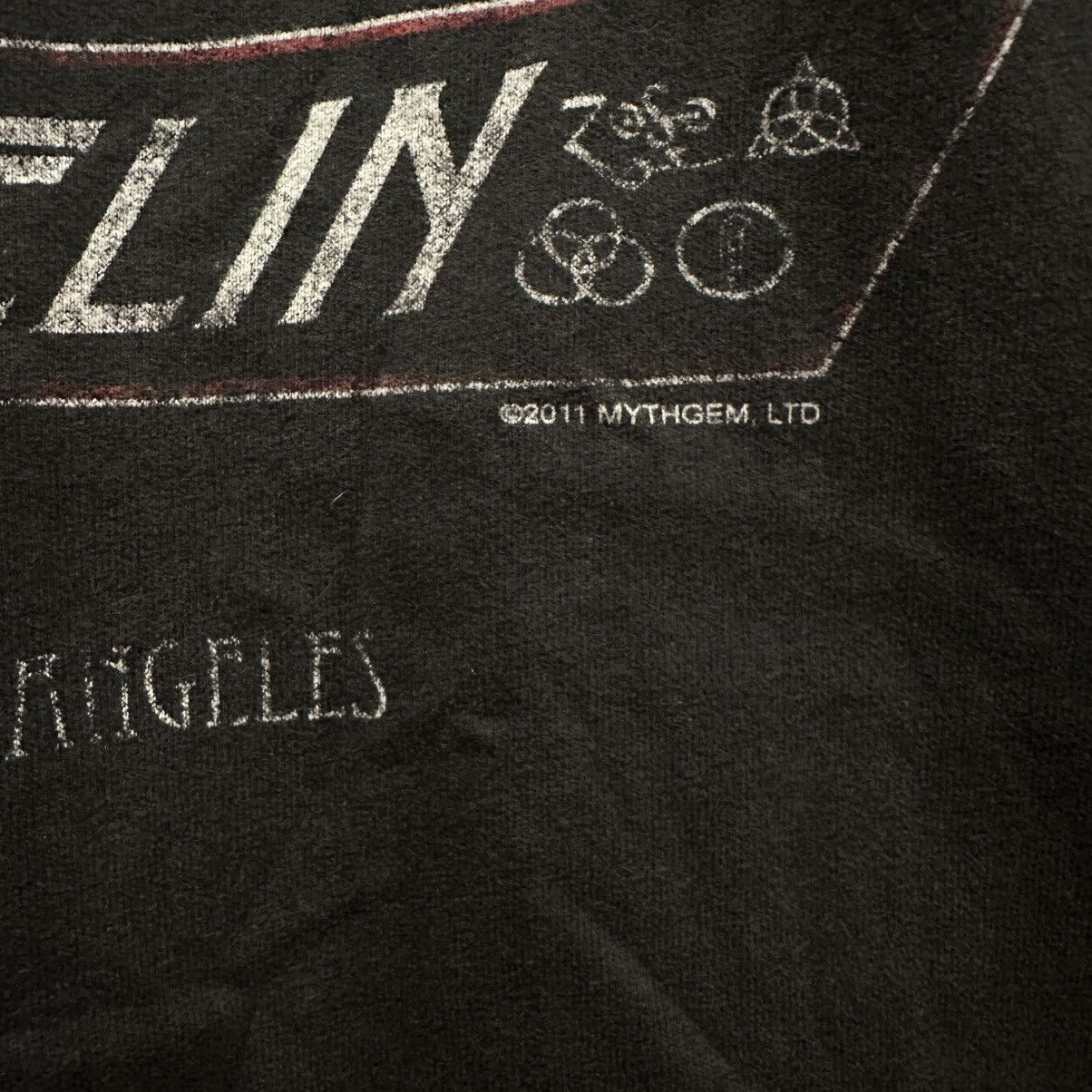 Band Tees Vintage Led Zeppelin T-Shirt 2011 Size US XL / EU 56 / 4 - 3 Thumbnail