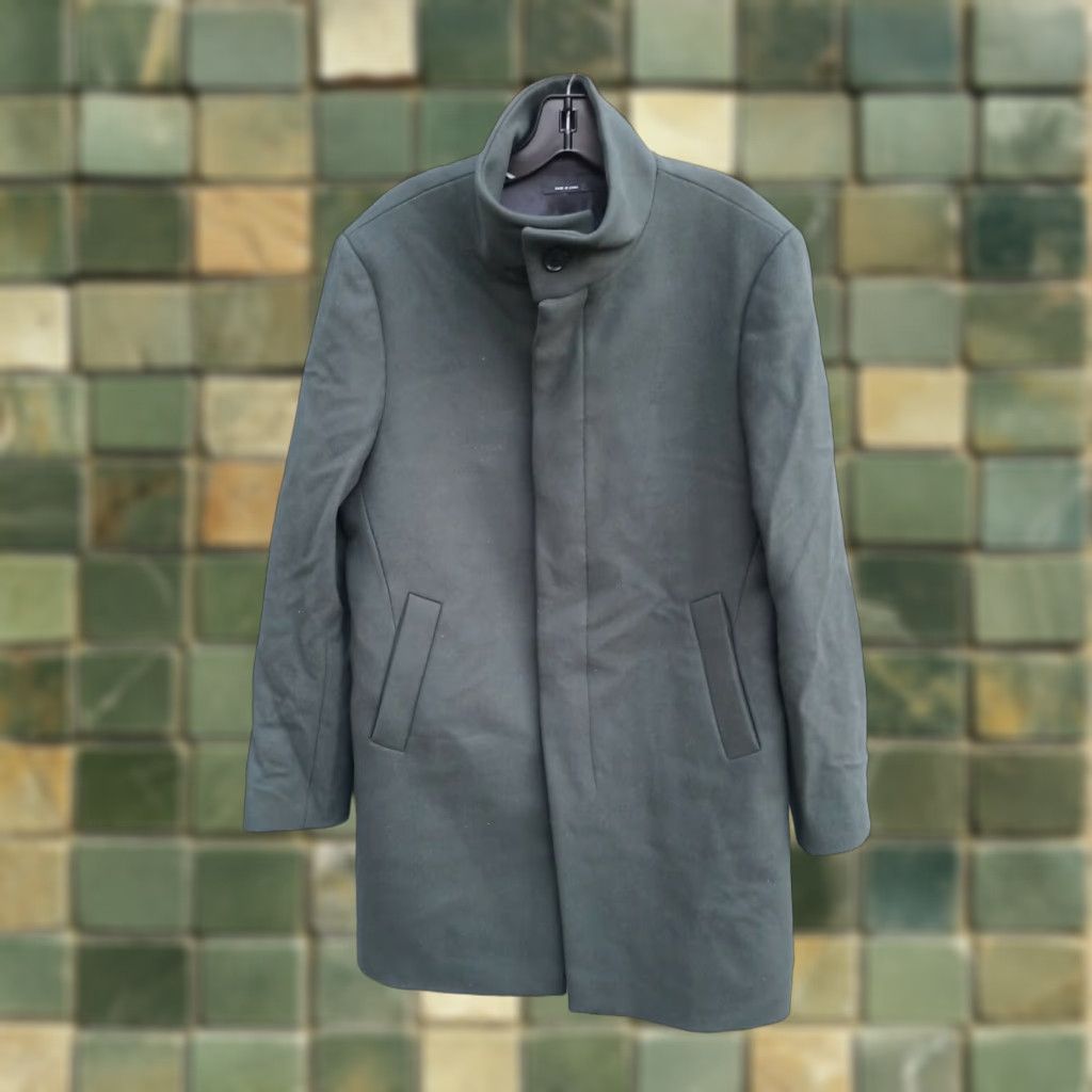 Club Monaco VINTAGE Club Monaco Wool Top coat Mens' Green Funnel Neck Jacket 40 Green Wool Zipper Pockets Single-Breasted Dry Clean Only Limited MSRP 398 Size US L / EU 52-54 / 3 - 1 Thumbnail