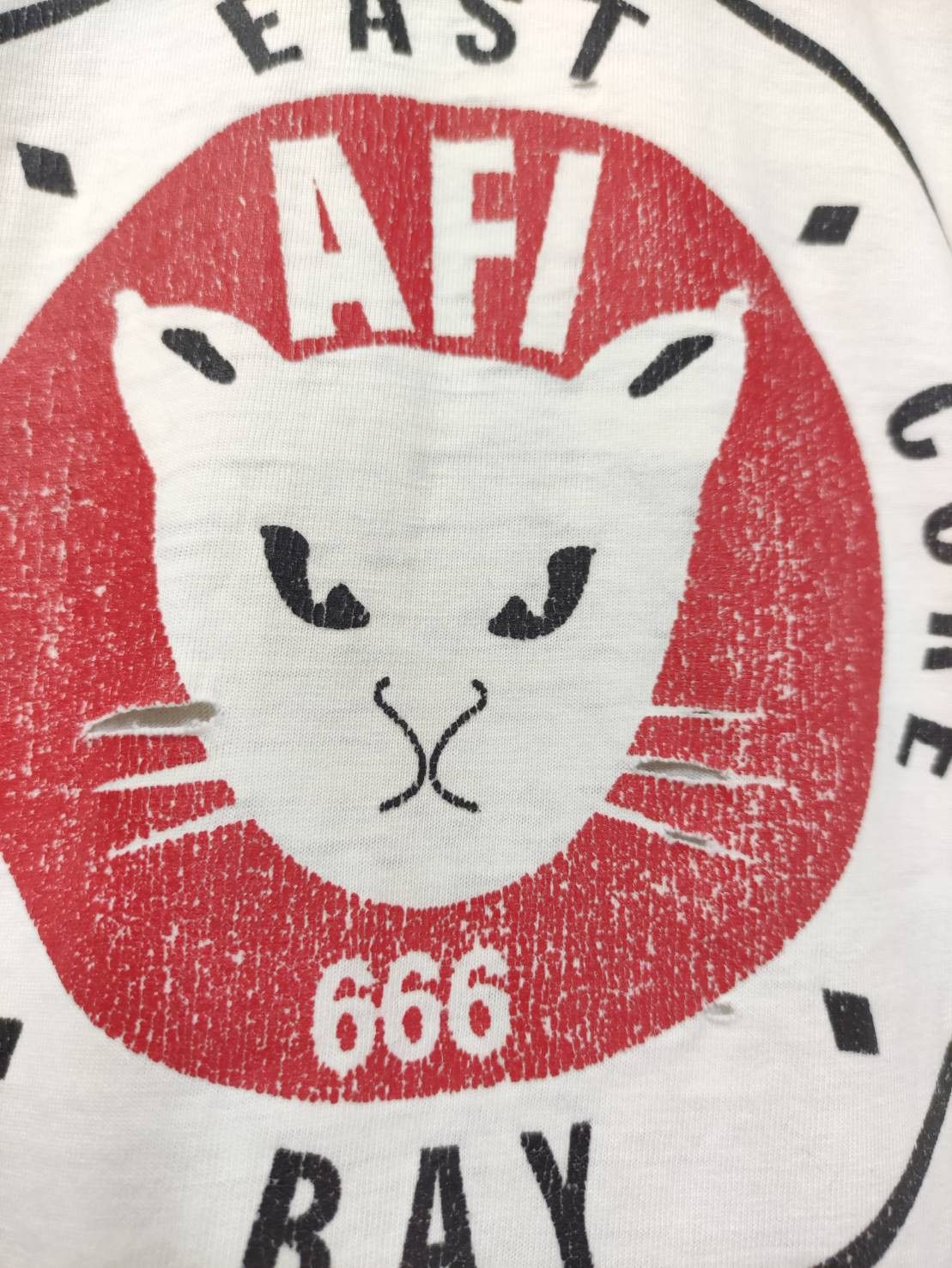 Band Tees Vtg 90's AFI Band East Bay Hard Core Black Cat 666 Raglan Size US L / EU 52-54 / 3 - 10 Thumbnail